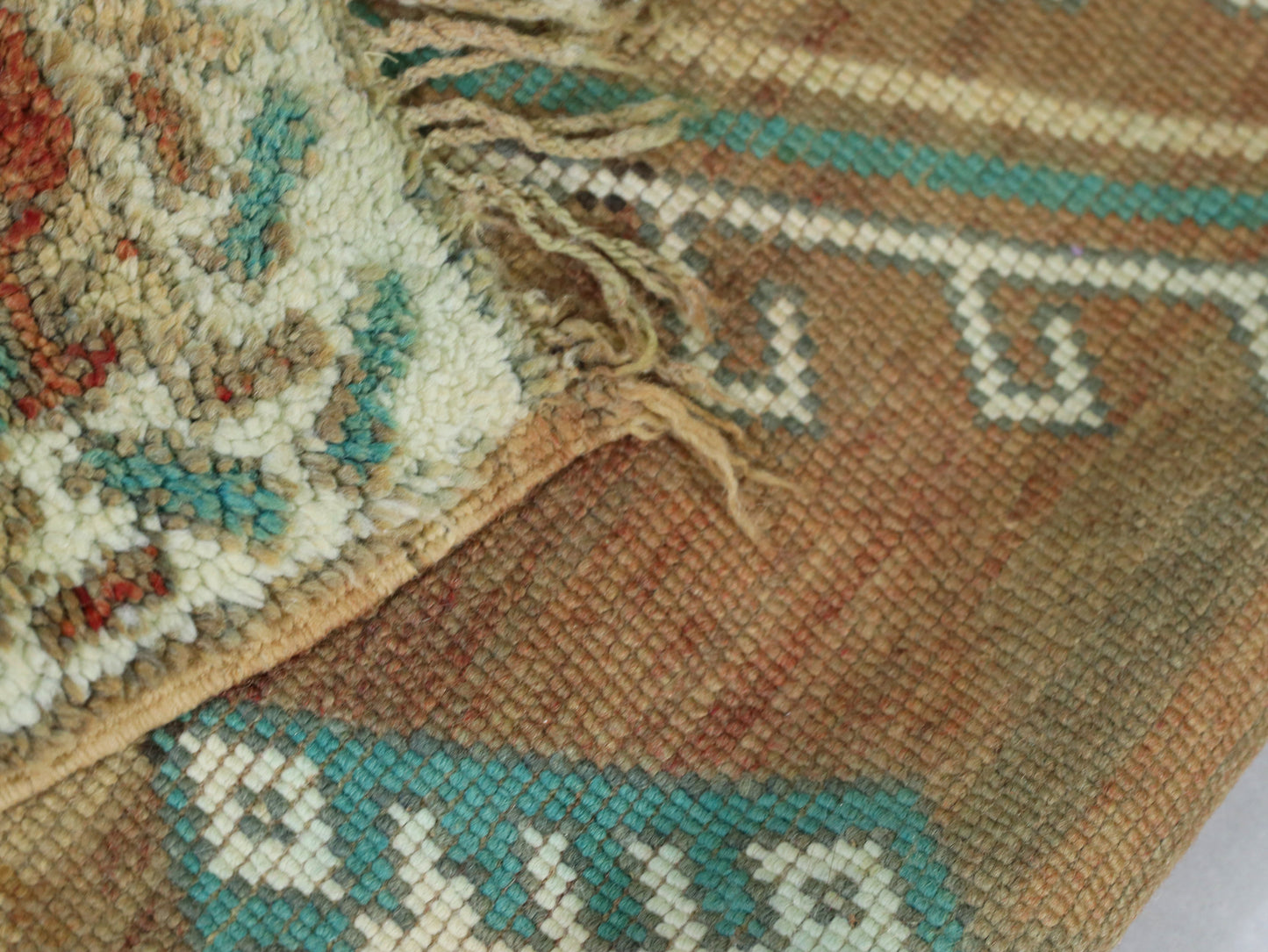 Unique Handmade Carpet 5x8 - Vinatge Moroccan Rug - C54