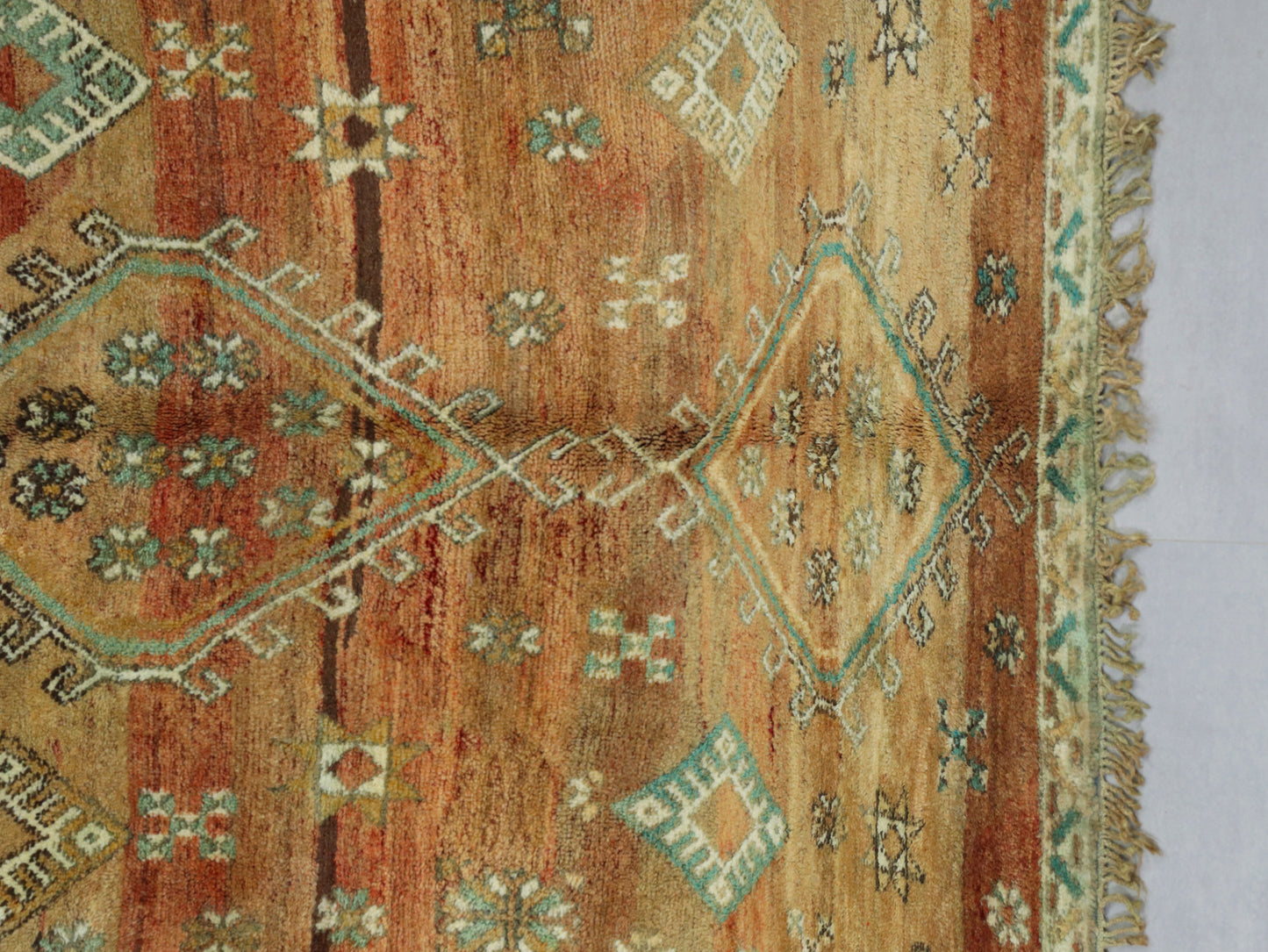 Unique Handmade Carpet 5x8 - Vinatge Moroccan Rug - C54