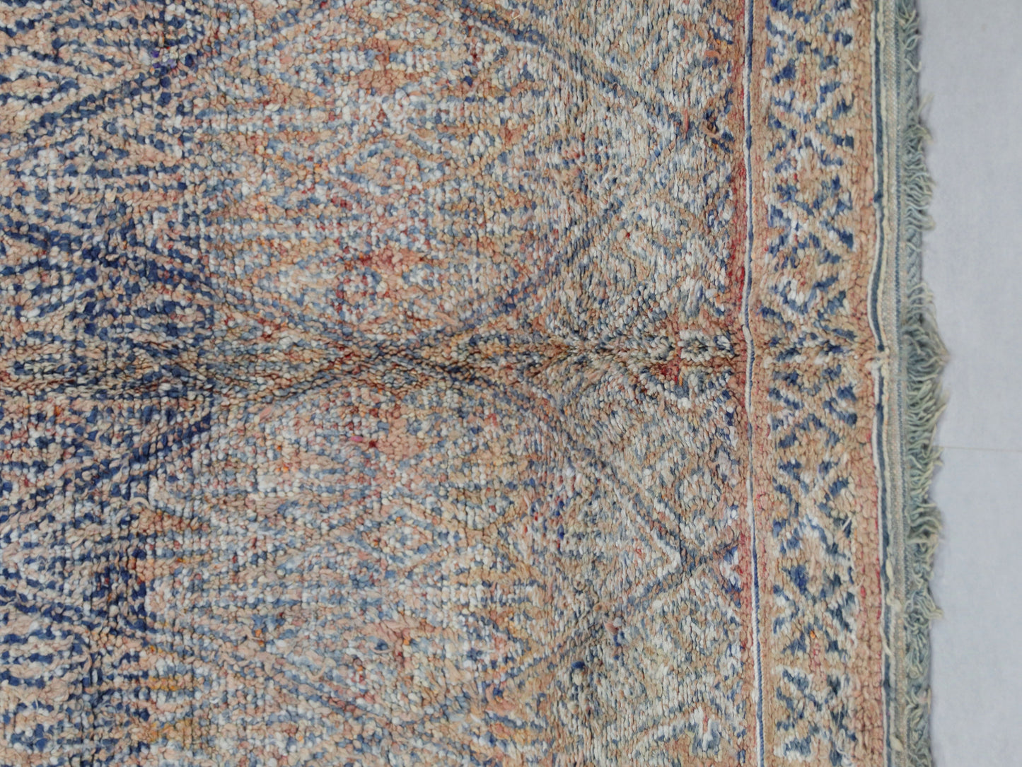 Vinatge Moroccan Rug 6x10 - C57