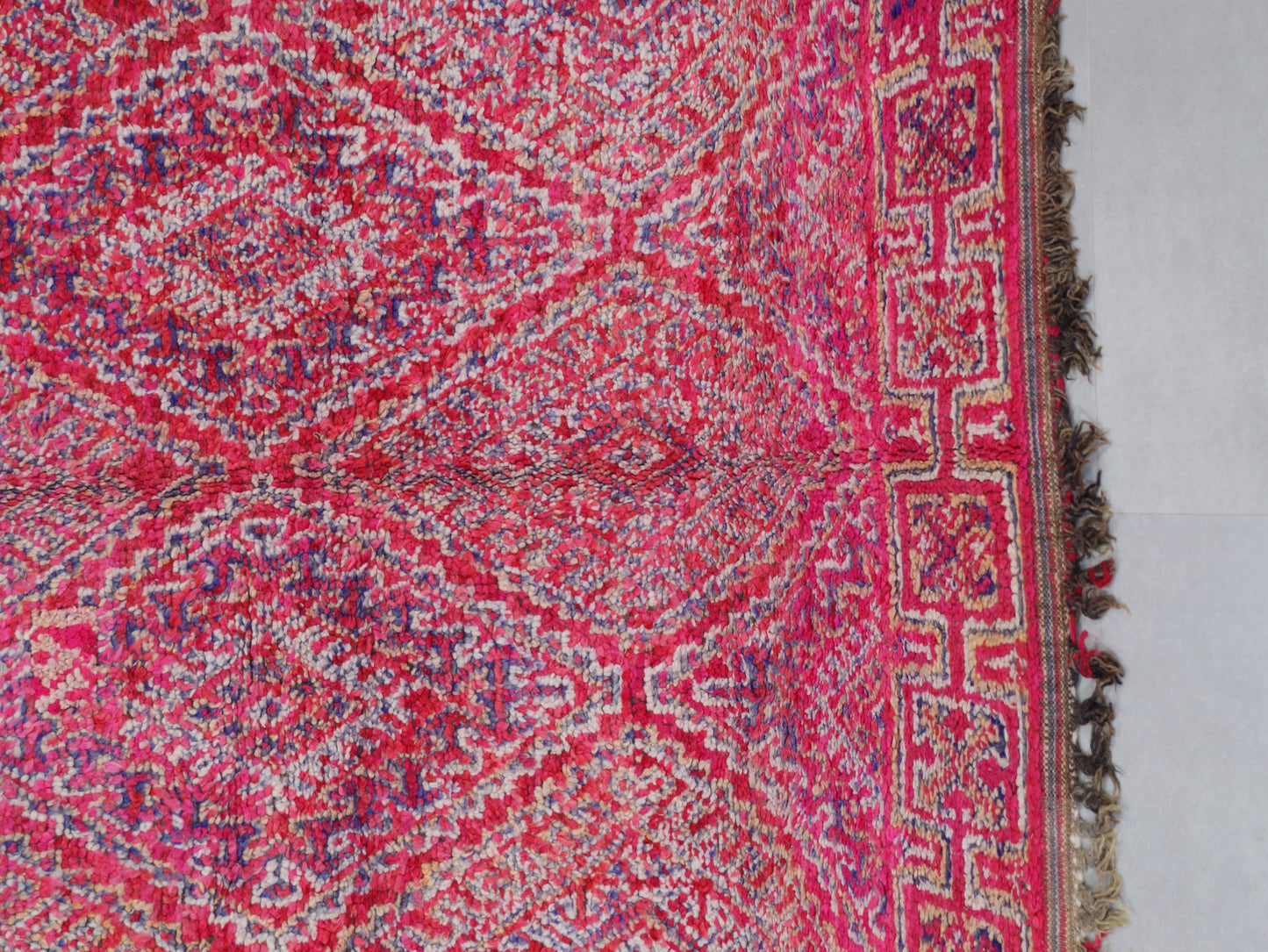Vintage Moroccan rug , Wool Carpet 6x8 - C72