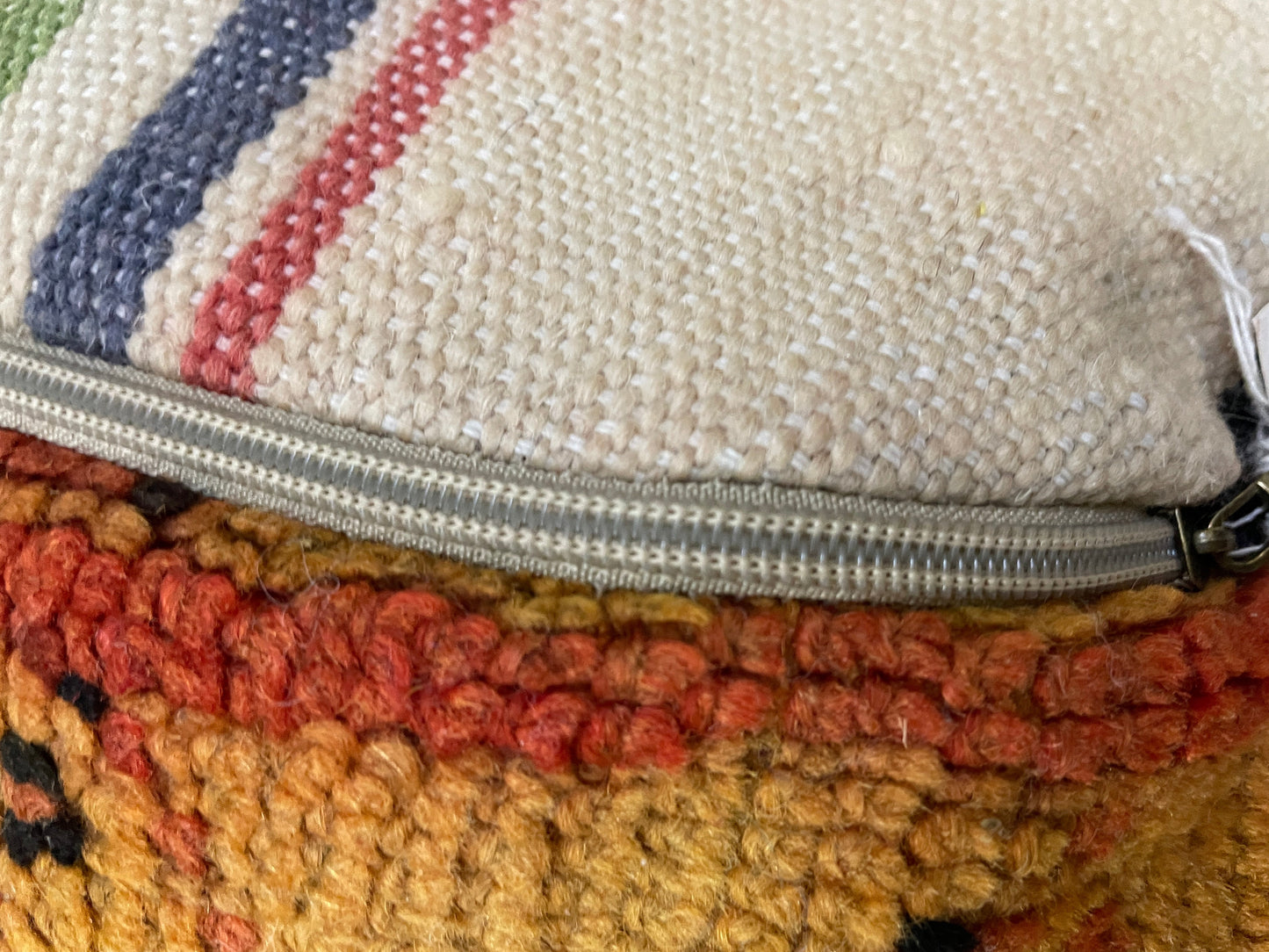 Round moroccan pouf cover - R46