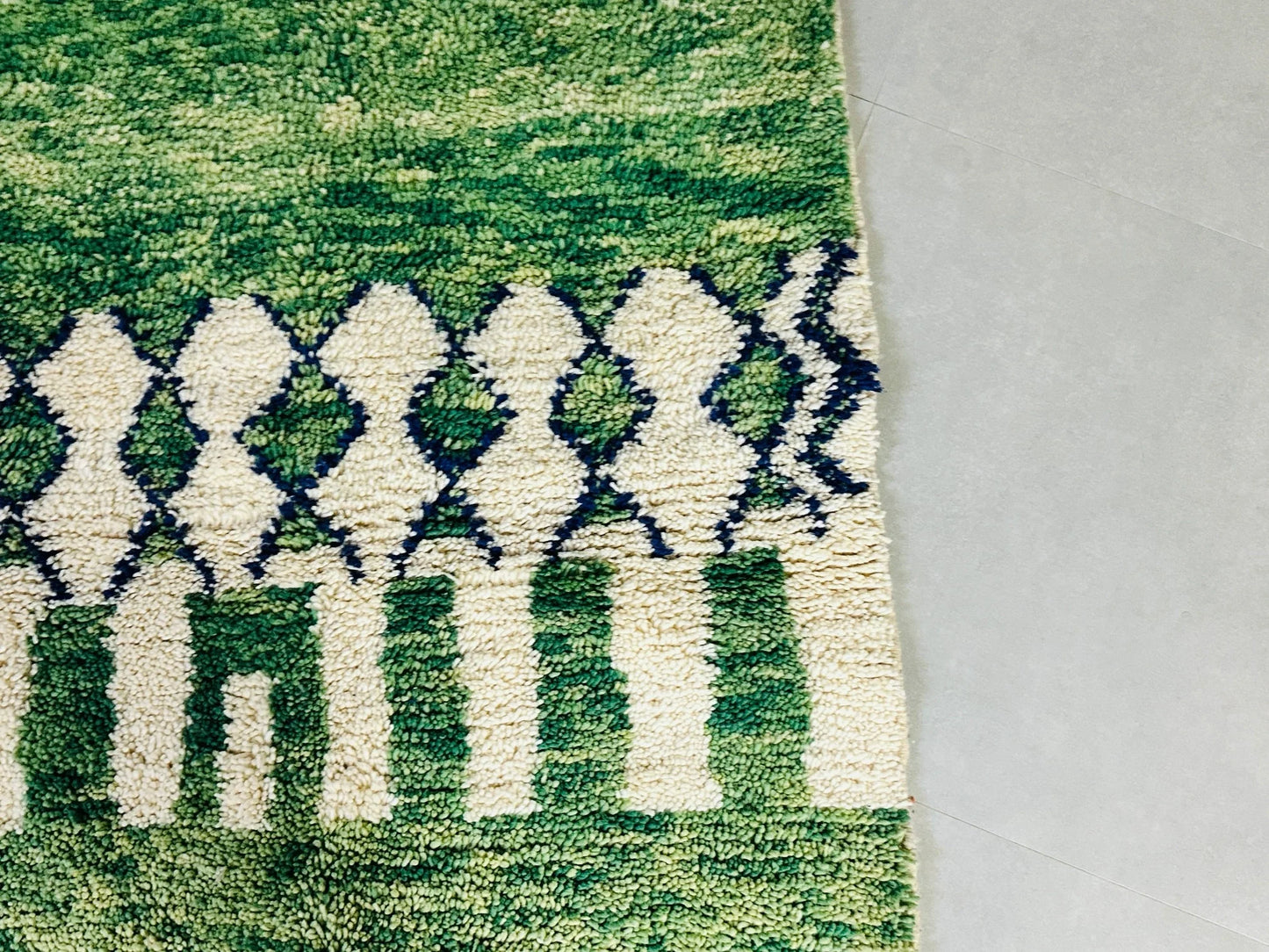 authentic Beni ourain rug 4x6 - L6