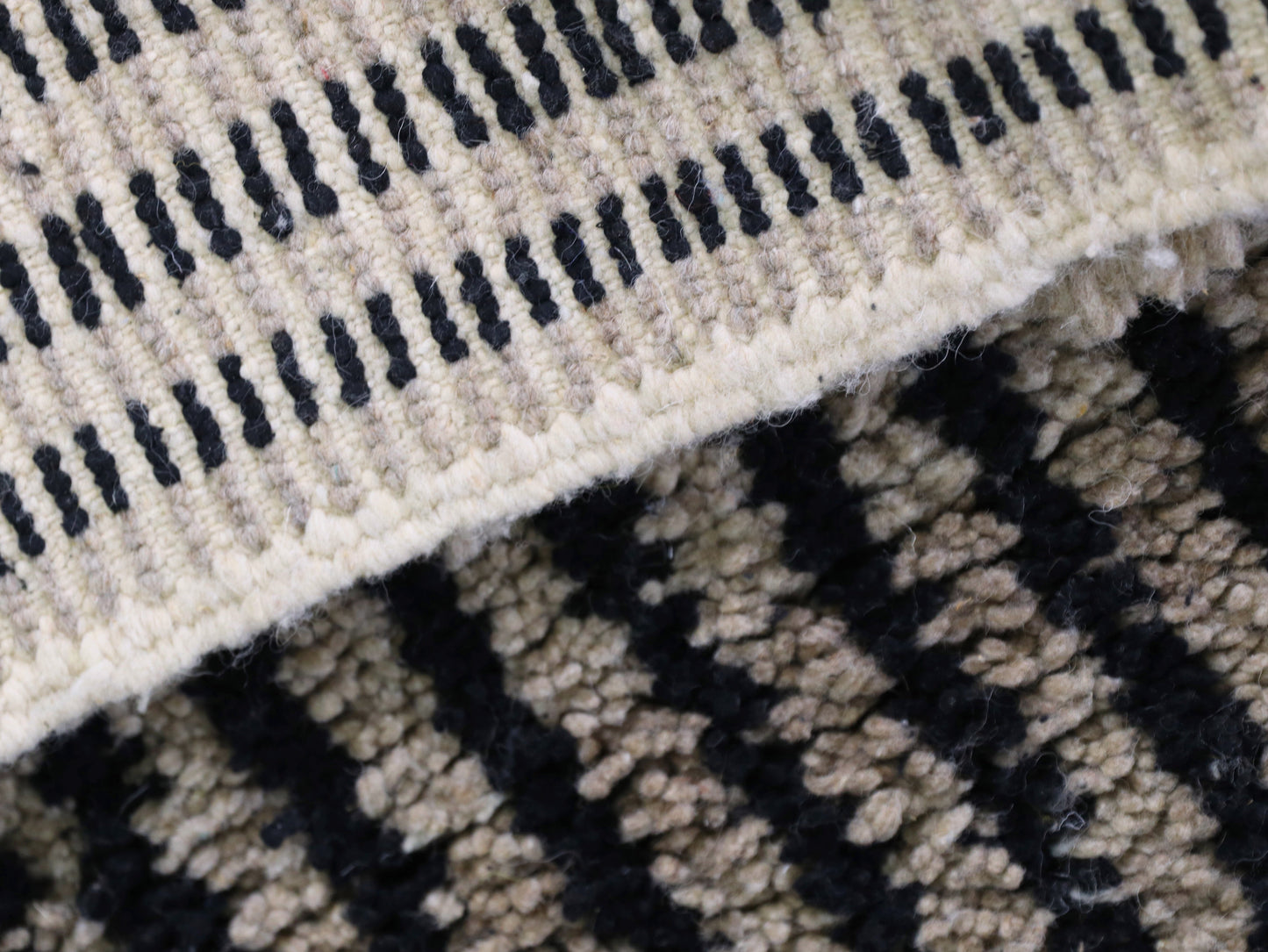 Striped Moroccan Runner Rug 3x8 - B27
