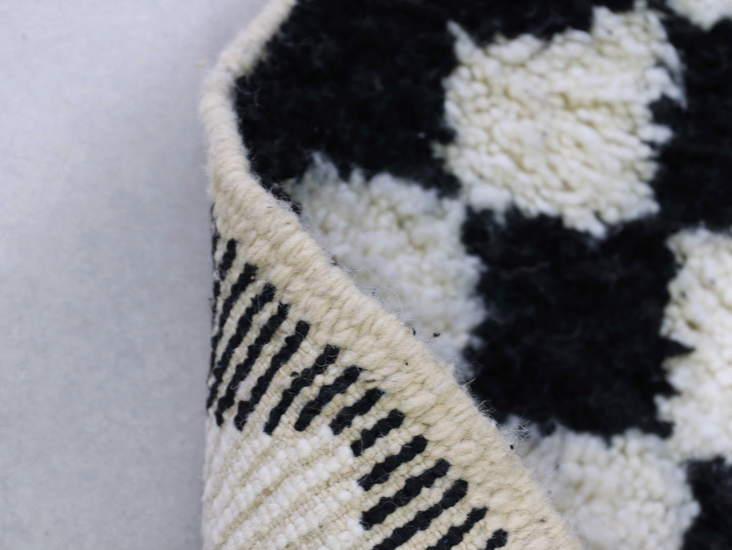 Black and White Moroccan Runner Rug 3x8 - B11