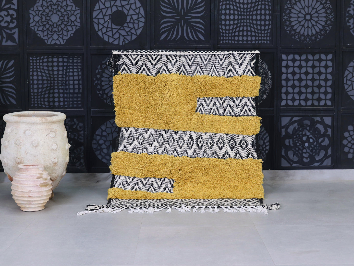 Handmade Moroccan  Rug 4x5 -  B25