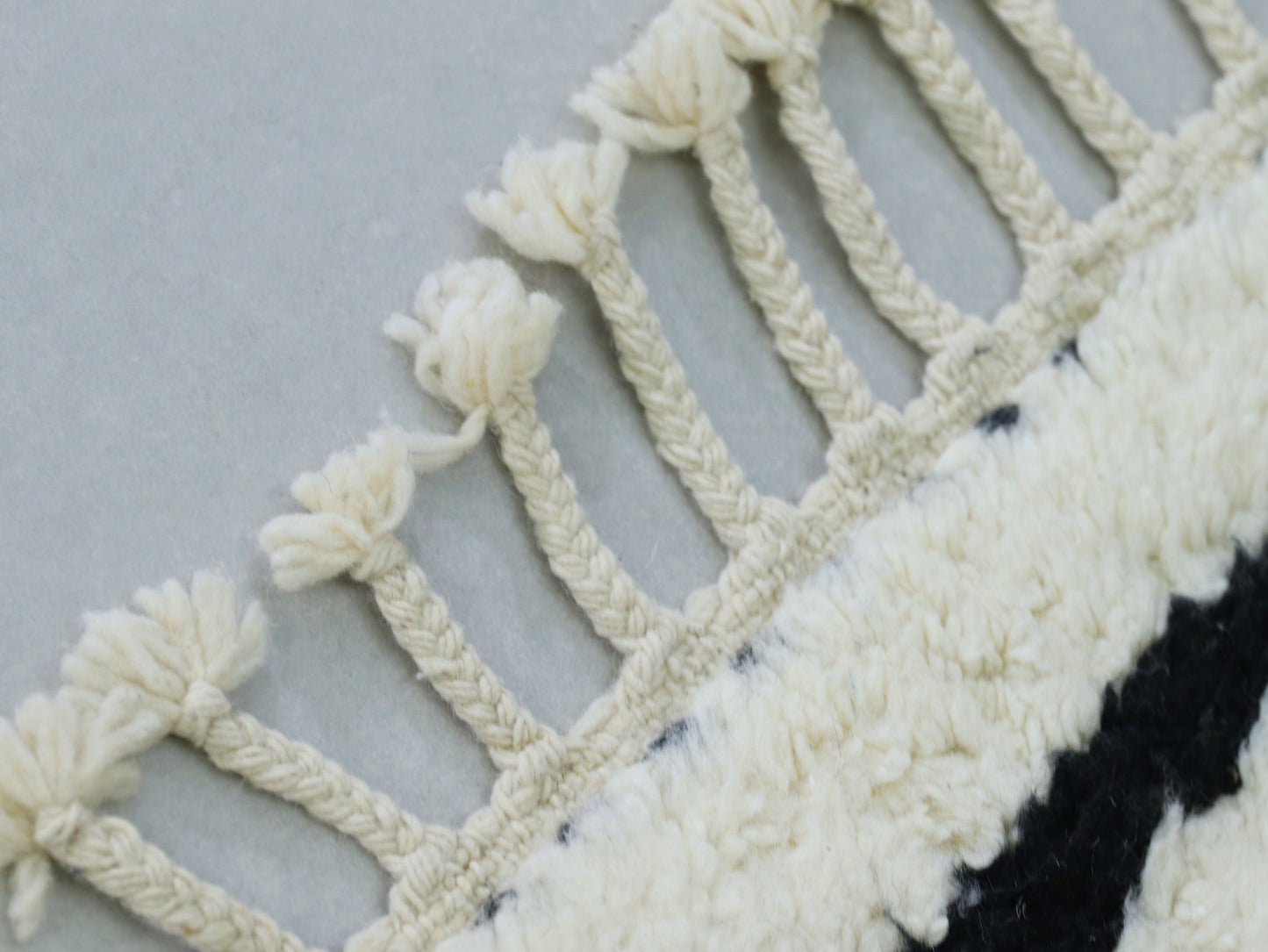 Handmade Moroccan  Rug 5x8 - A75