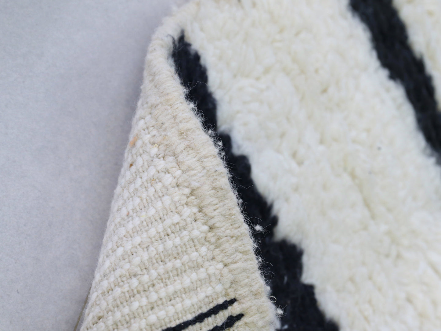 Handmade Moroccan  Rug 5x8 - A75