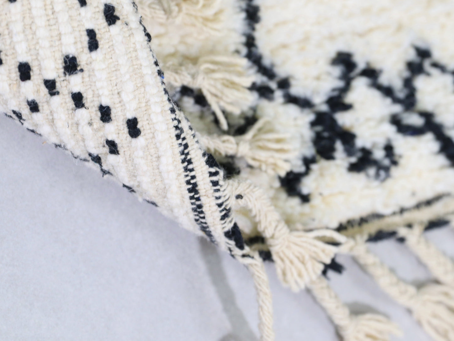 Moroccan  Rug 4x8 -  B24