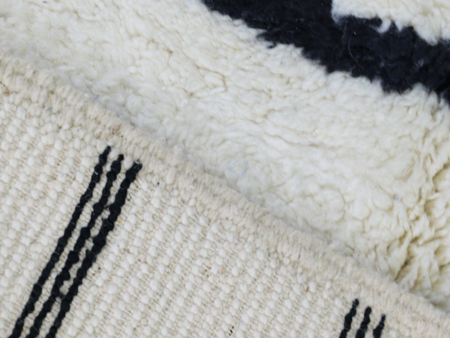 Handmade Moroccan  Rug 5x8 - A75