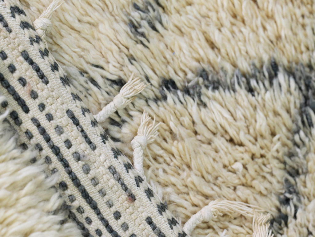 Vintage Beni Ourain Moroccan Rug 6x9- Handcrafted Wool Rug A85