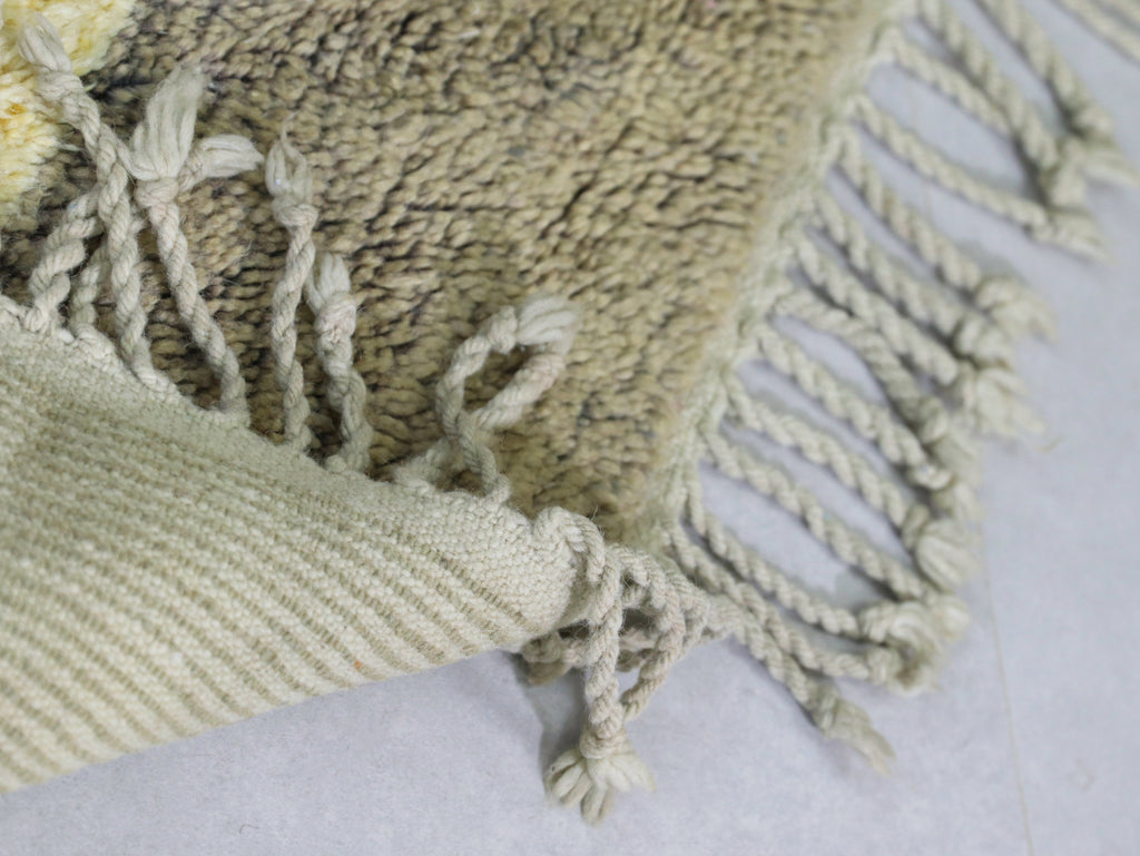 Vintage Moroccan Rug 6x10 – Handwoven Wool rug - A87