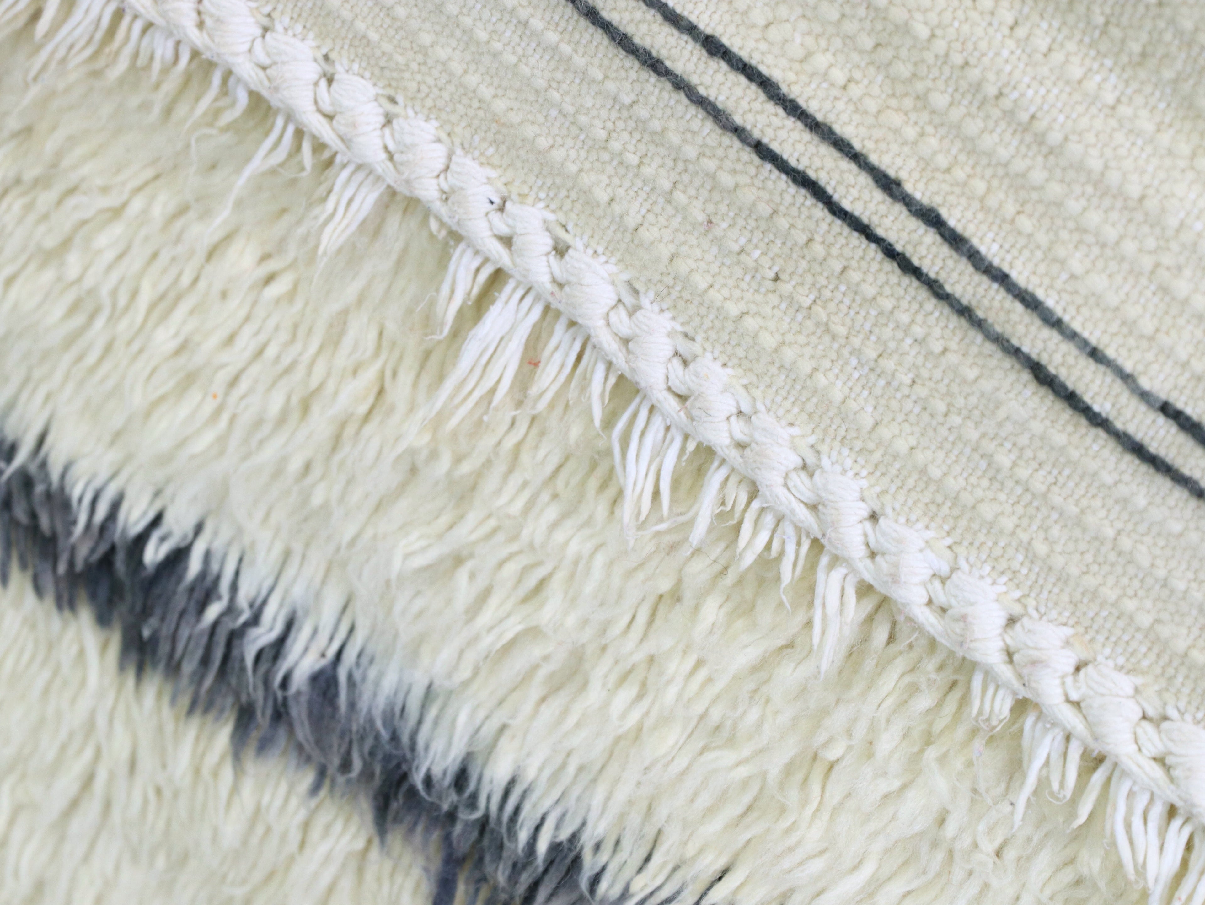 Vintage Moroccan Rug 5x10 – Handwoven Berber Wool Rug – A78