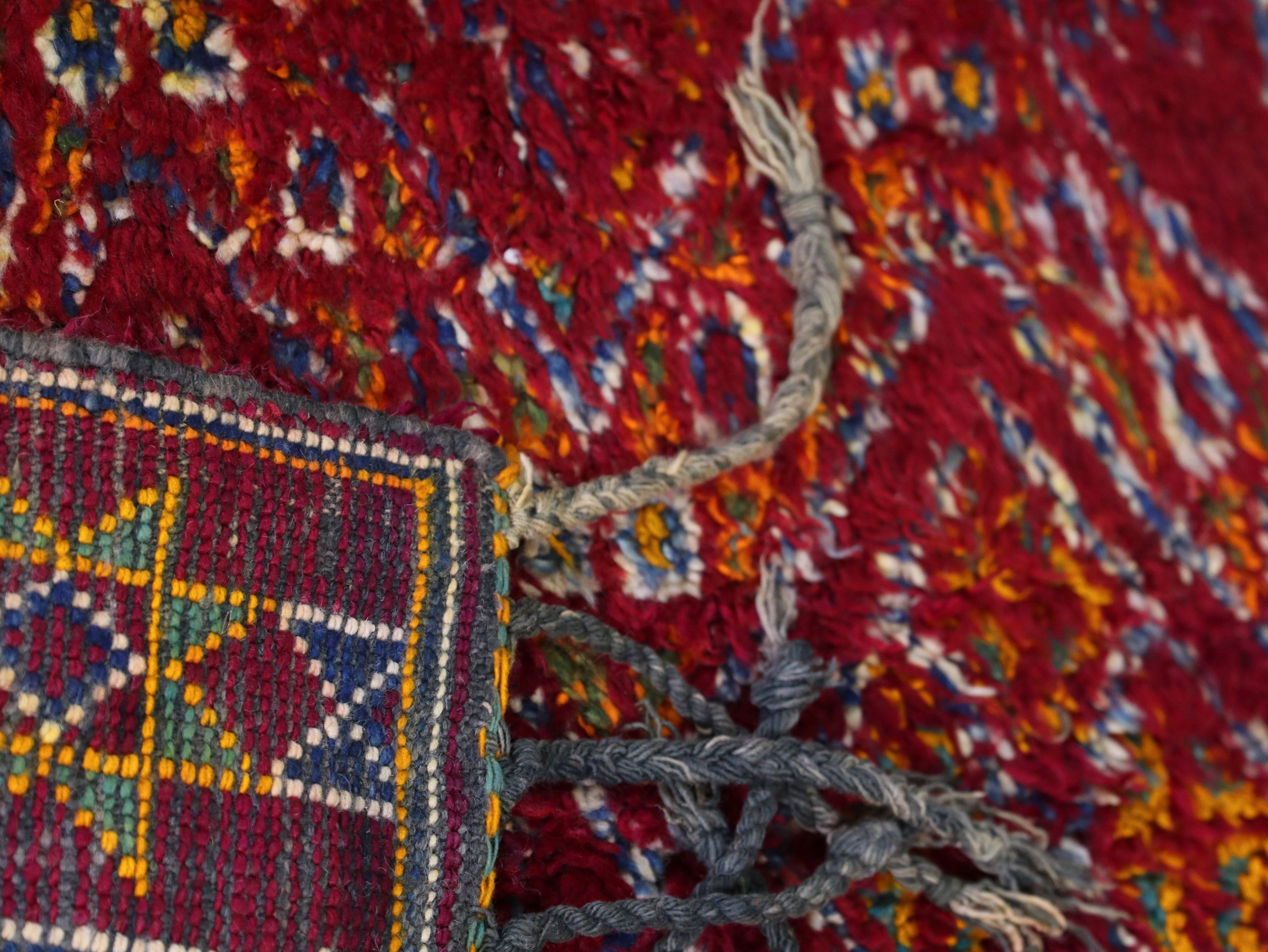 Vintage Handmade Moroccan Rug 6x11 - Soft Wool Berber Rug - C19