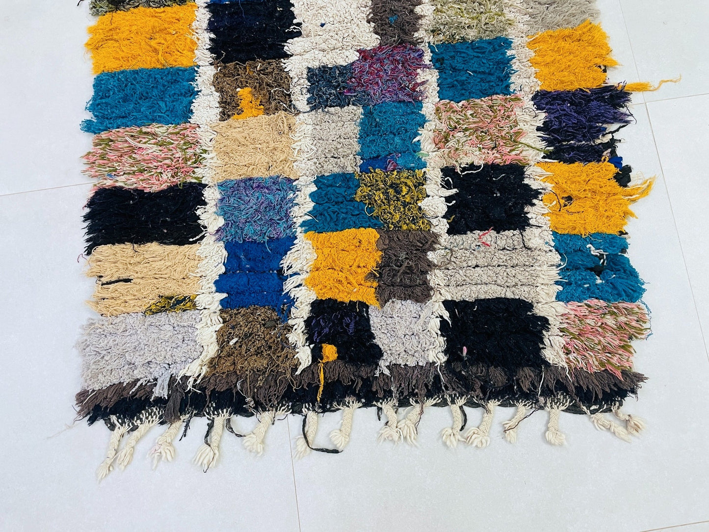 Moroccan Boucherouite Rug 3x9 ft - TB25