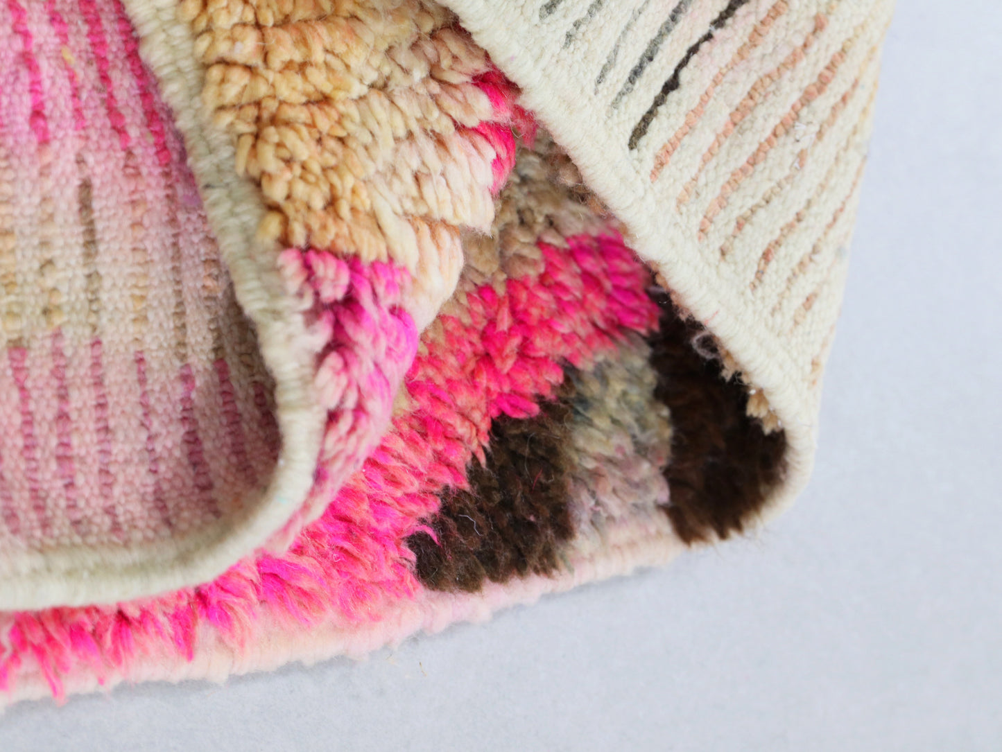 Moroccan Wool Rug 5x8 - B49