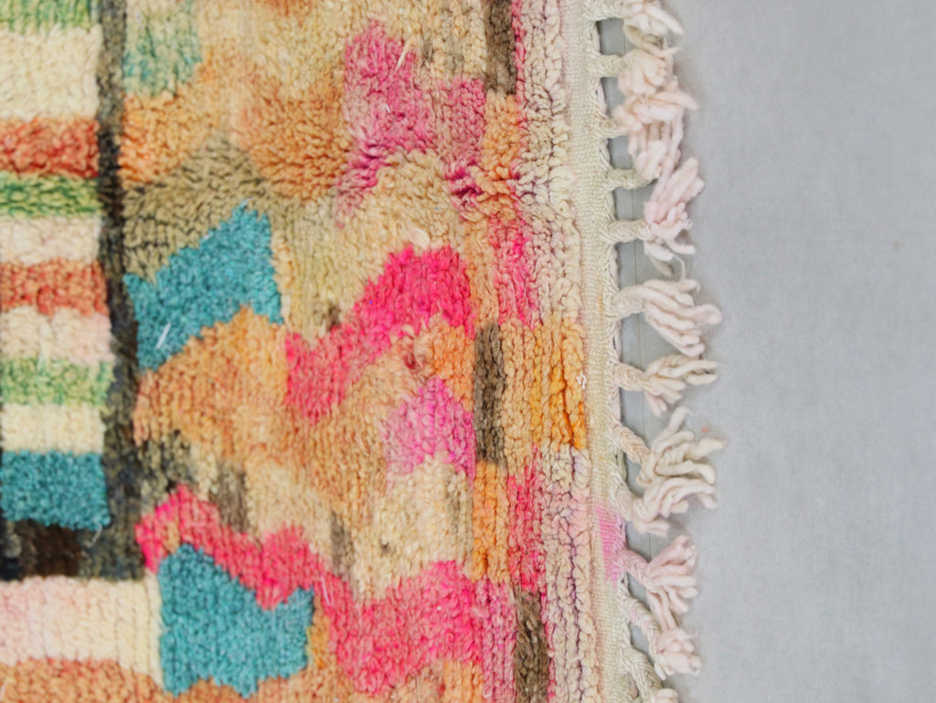 Moroccan Wool Rug 5x8 - B49
