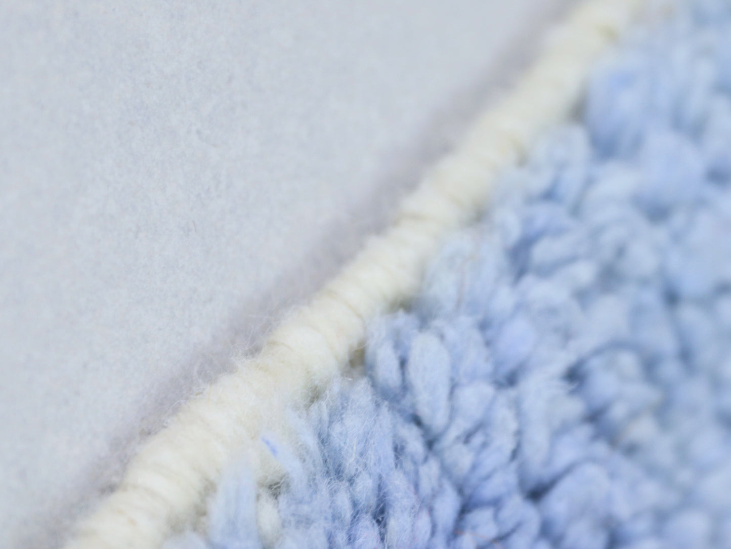 Moroccan Wool Rug 5x8 - B50