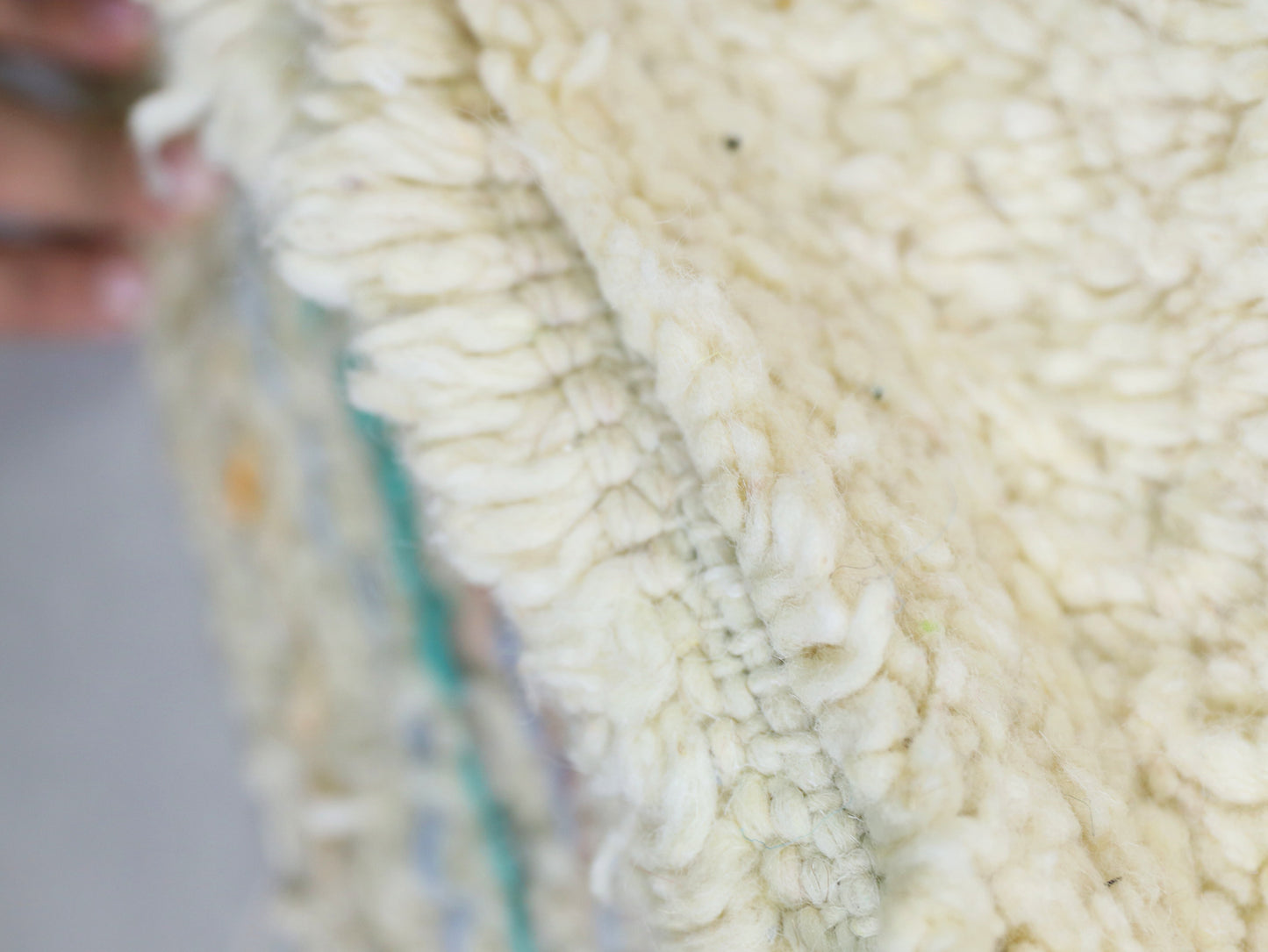 Moroccan Wool Rug 5x8 - B50