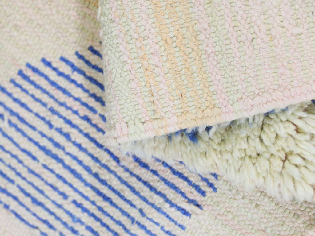 Moroccan Wool Rug 5x8 - B48