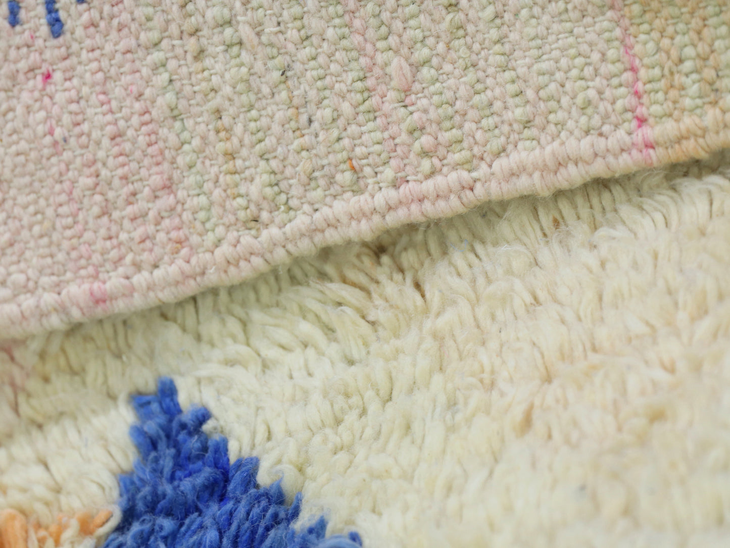 Moroccan Wool Rug 5x8 - B48