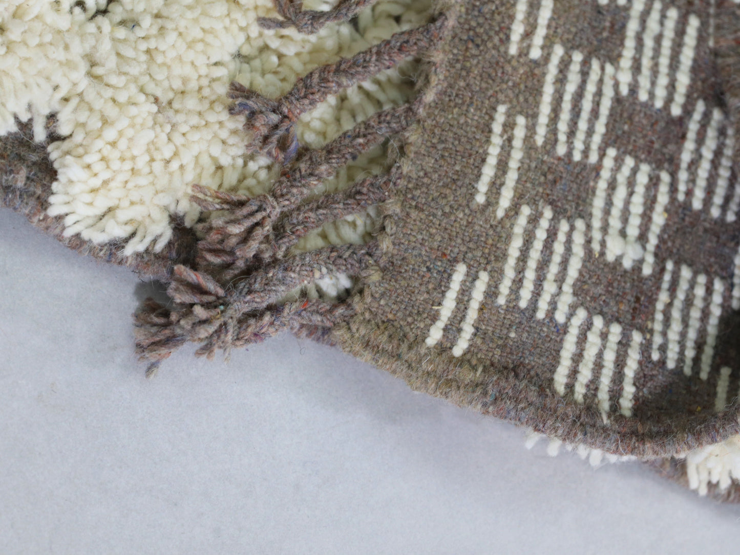 Moroccan Wool Rug 5x6 - B29