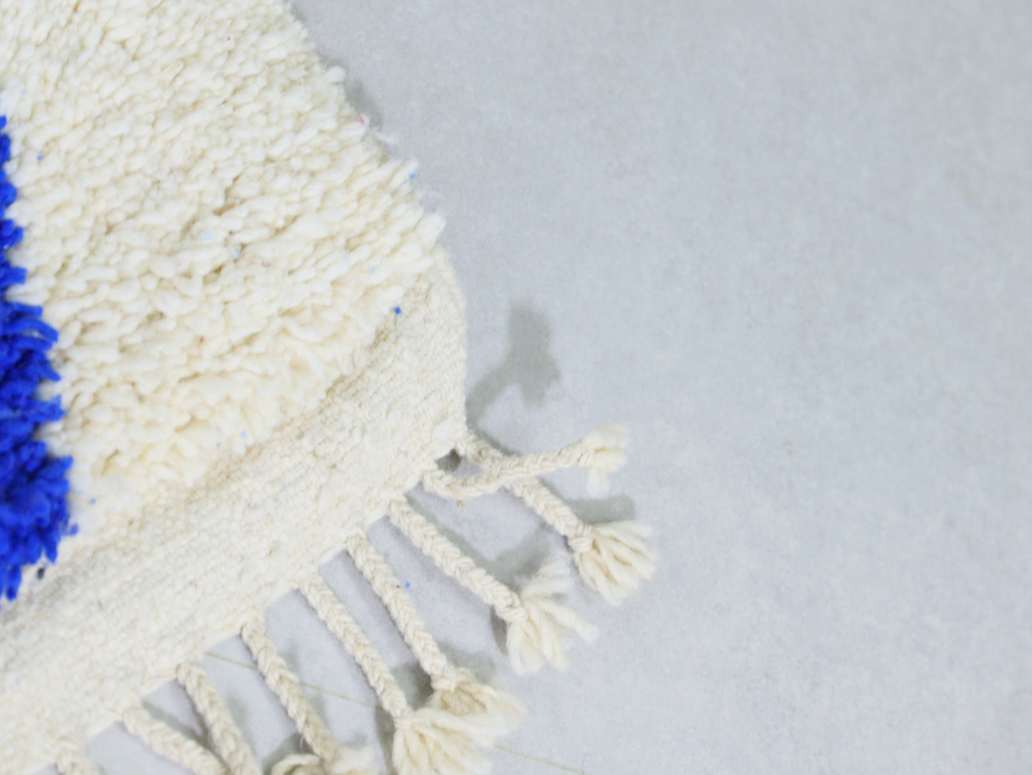 Modern Moroccan Wool Rug 5x8 - B31