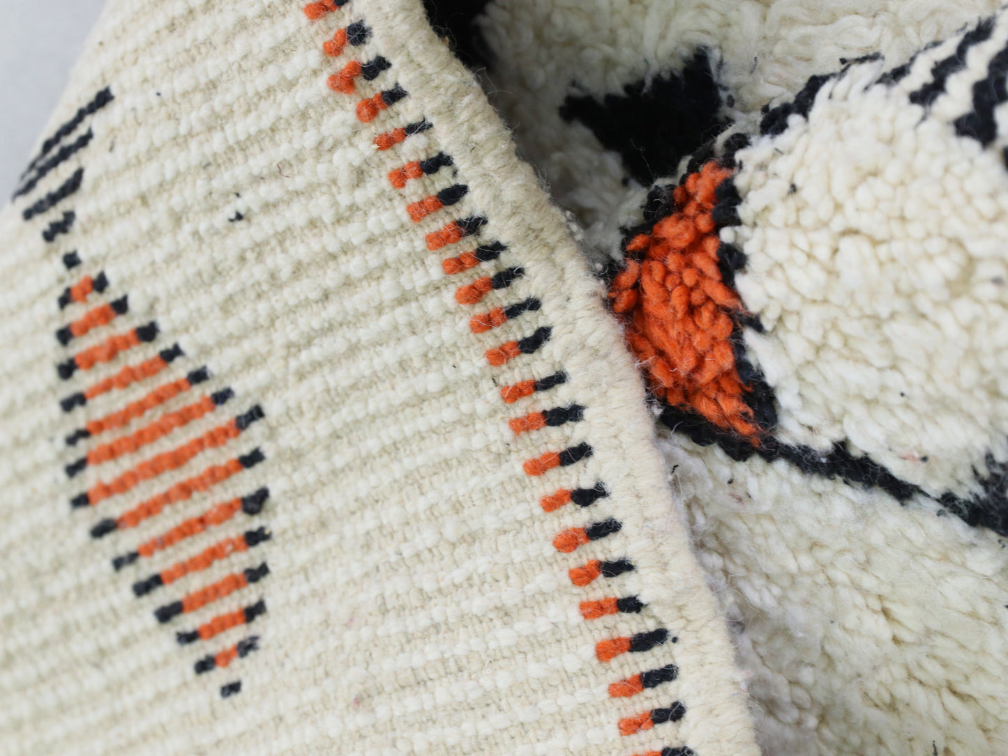 Handmade Moroccan Beni Ourain Rug 6x7 - B32