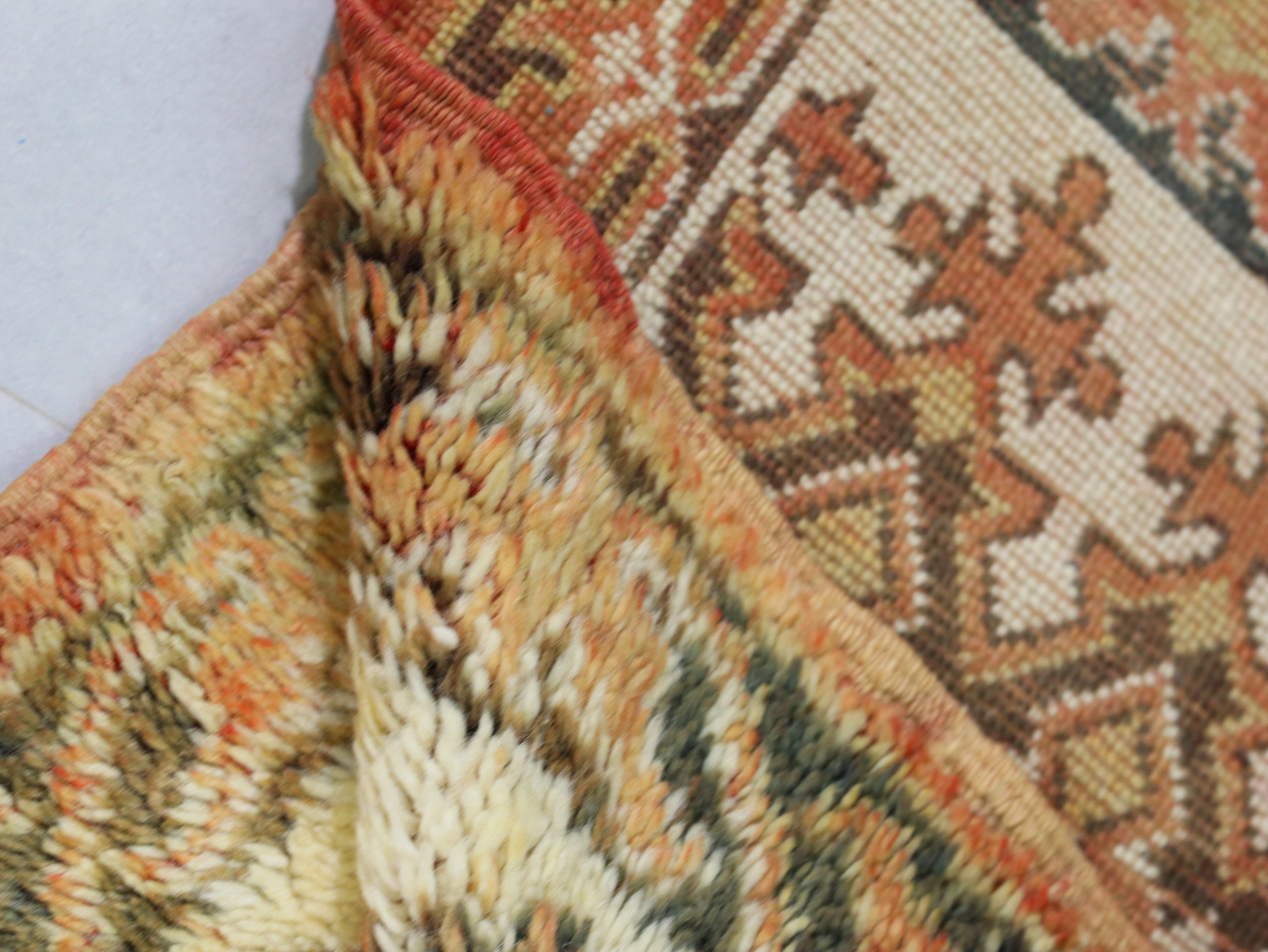 Vinatge Moroccan Rug 6x9 - C50