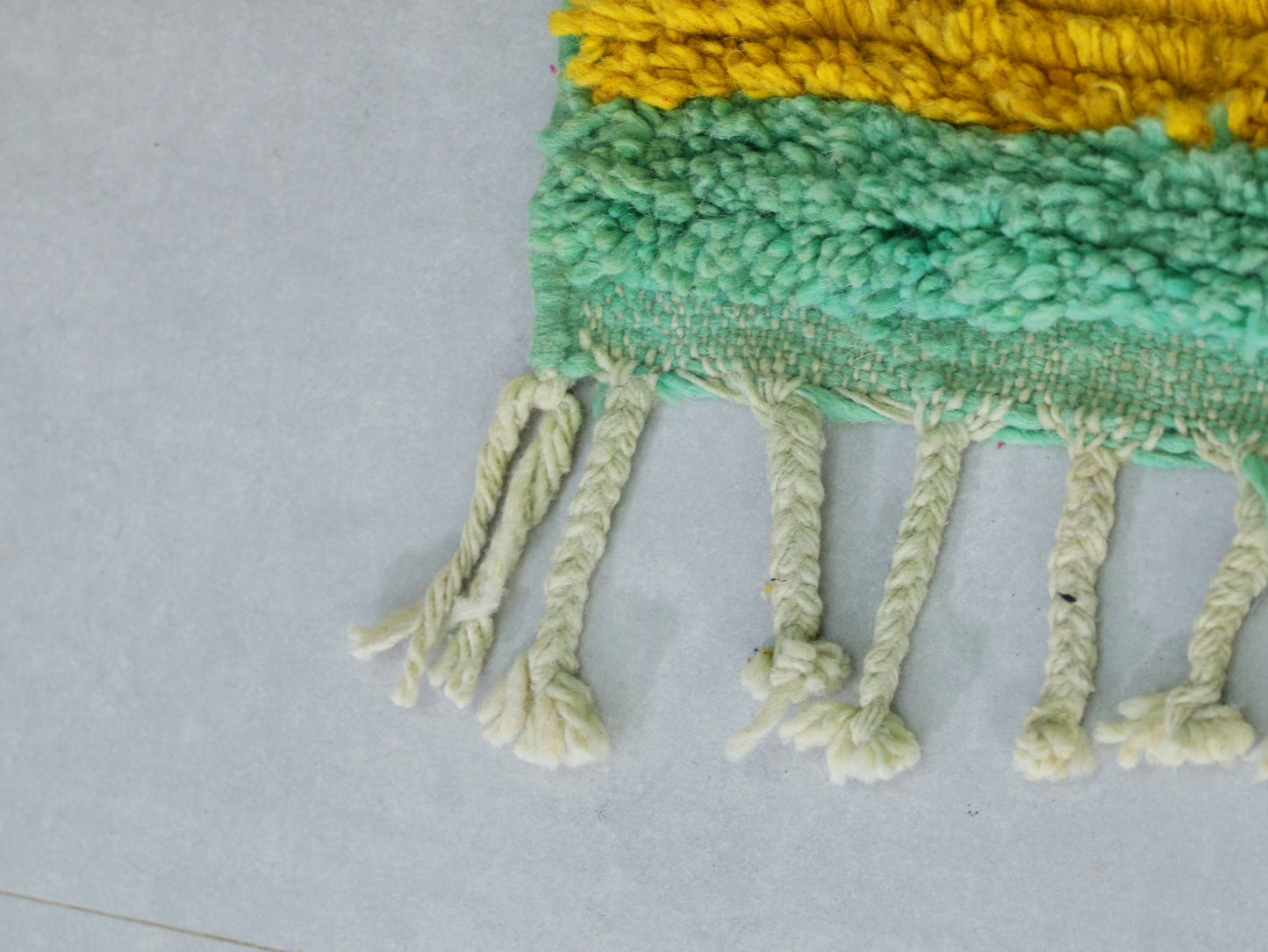 Handwoven Wool Carpet   5x8 - B34