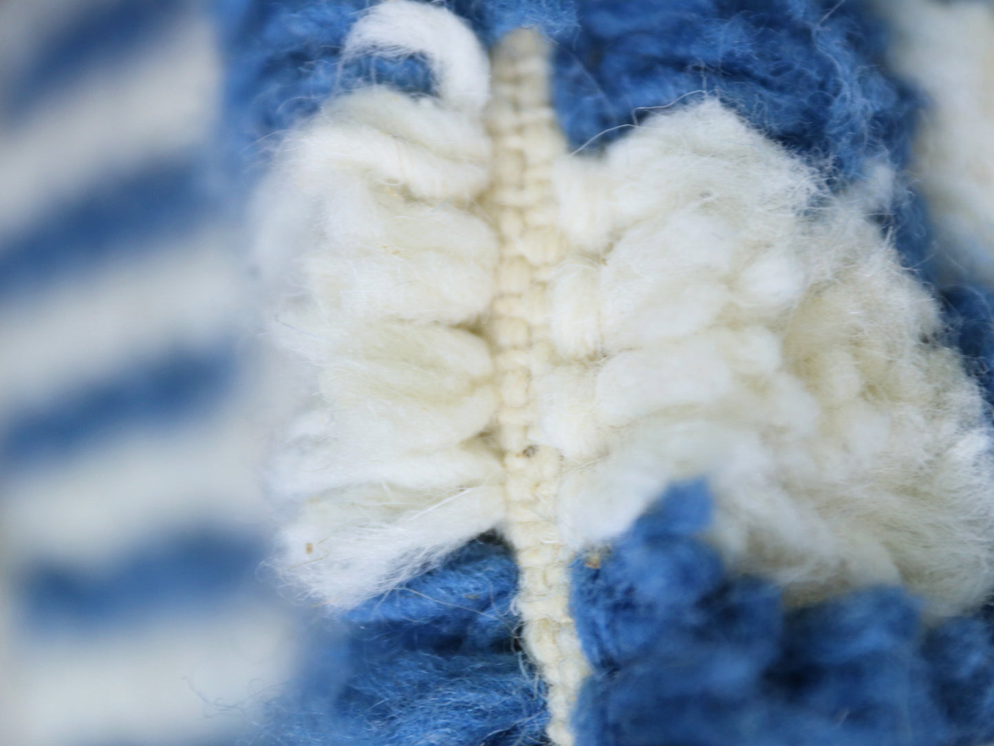 Handwoven Wool Carpet  4x9 - B35