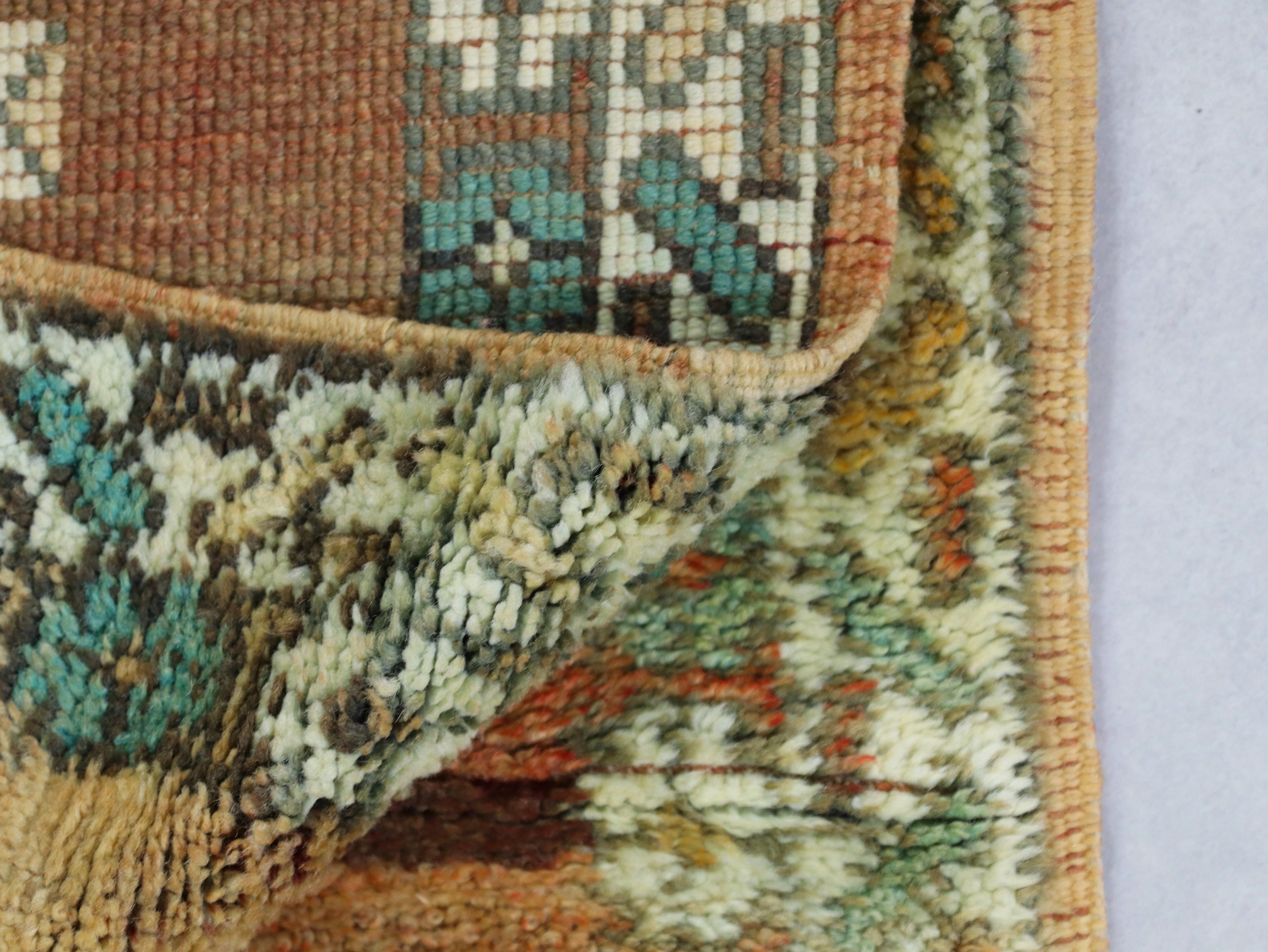 Unique Handmade Carpet 5x8 - Vinatge Moroccan Rug - C54