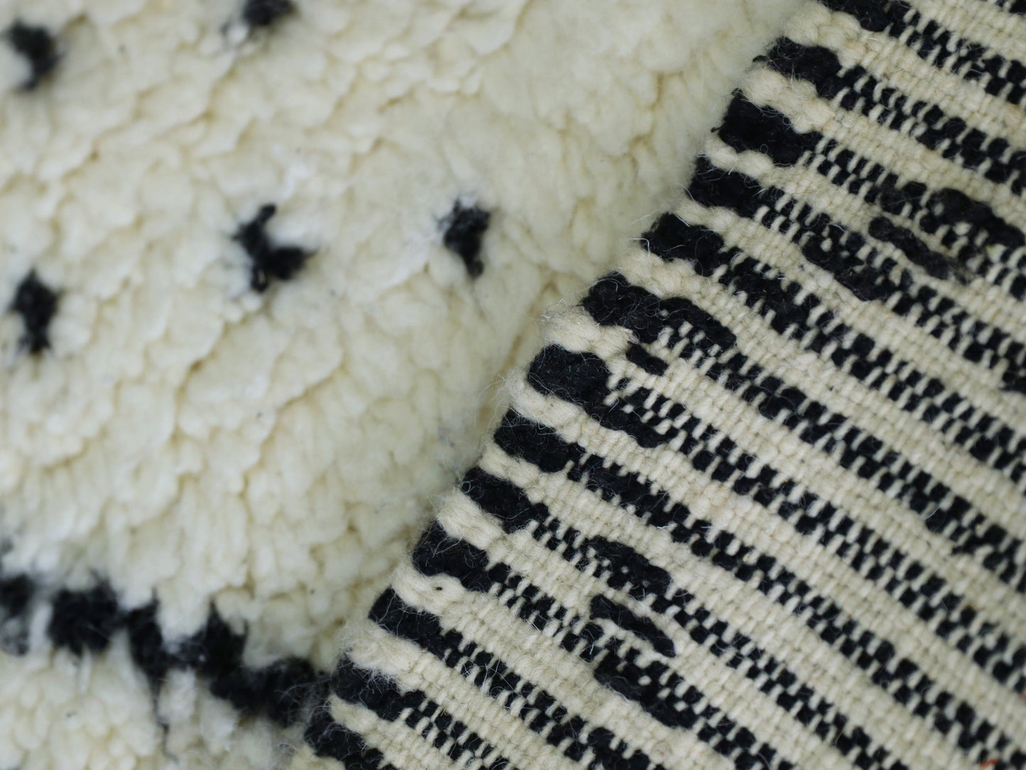 Handmade Moroccan Beni Ourain Rug 4x8 - B37