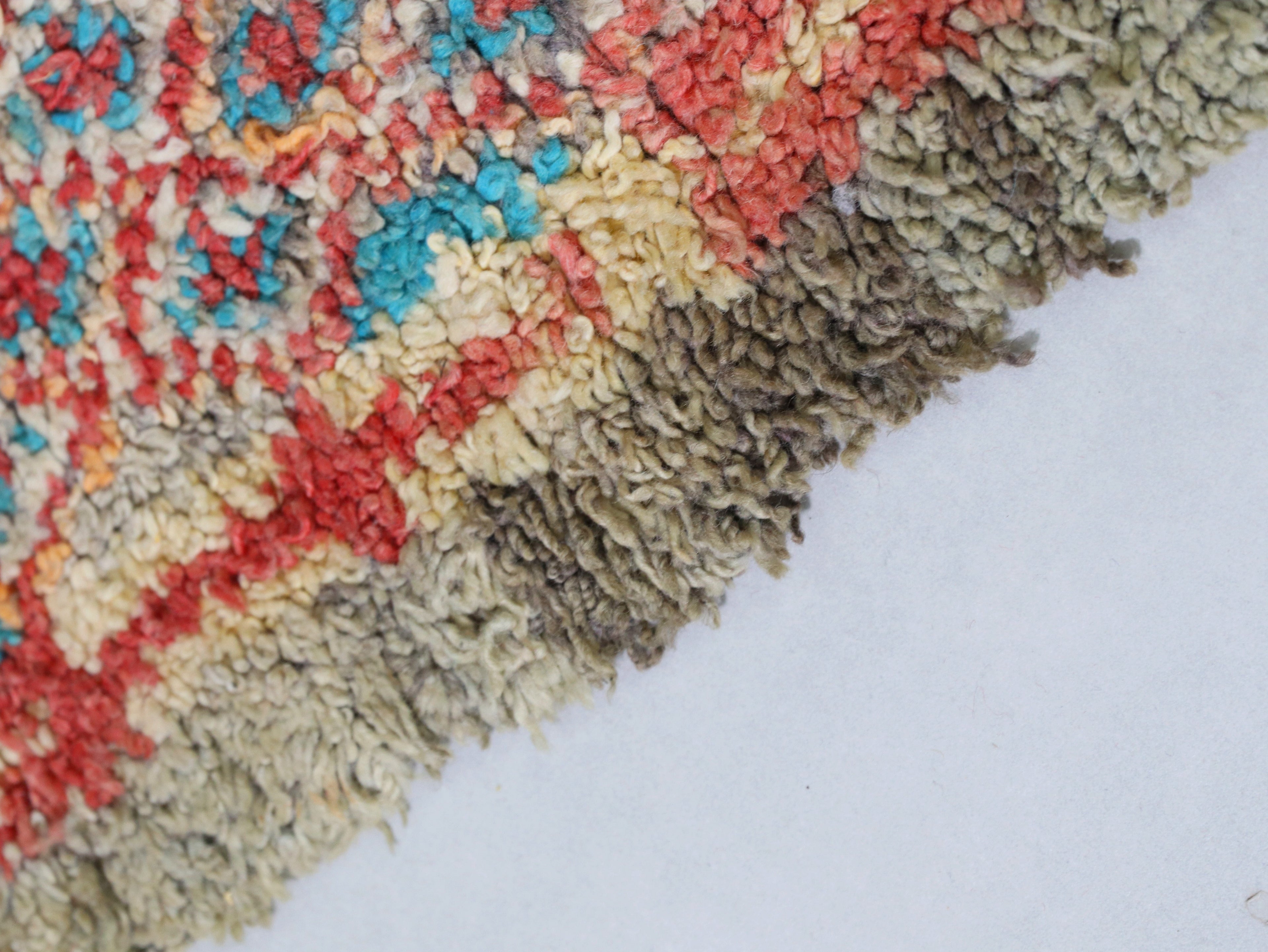Vinatge Moroccan Rug 6x11 - C59