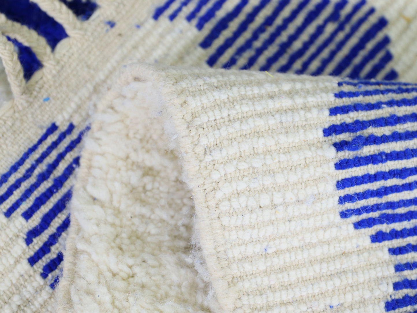 Handmade Moroccan Beni Ourain Rug 5x8 - B39