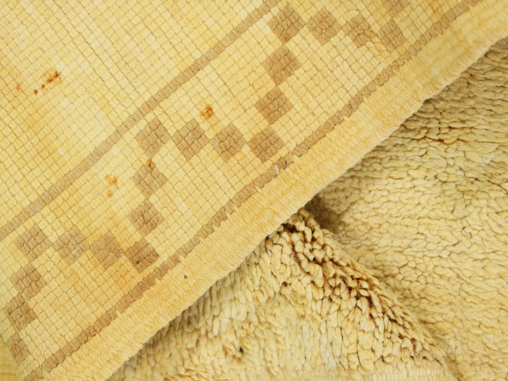 Vinatge Moroccan Rug 6x11 - C51