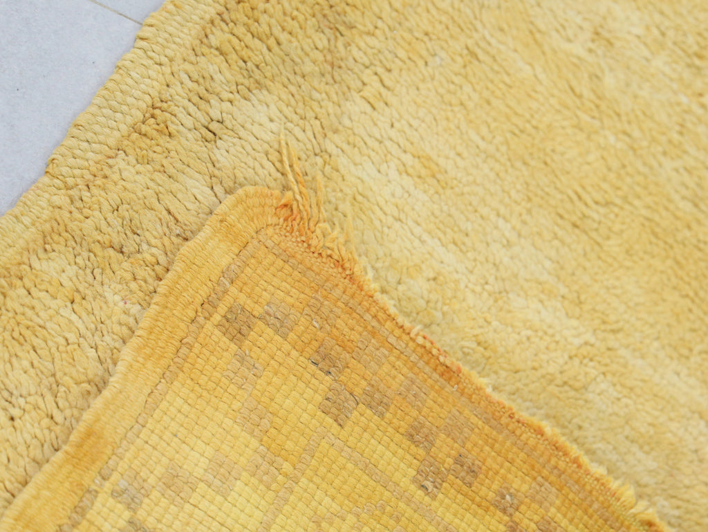 Vinatge Moroccan Rug 6x11 - C51