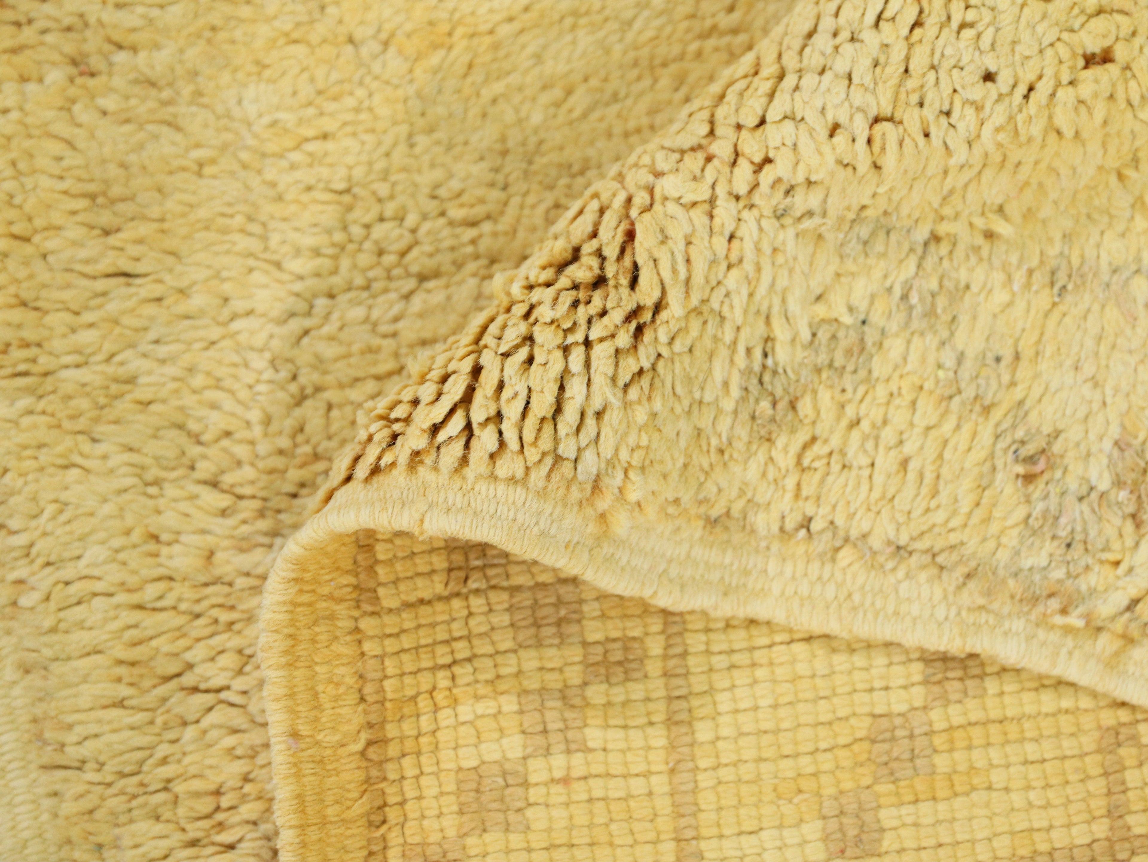 Vinatge Moroccan Rug 6x11 - C51