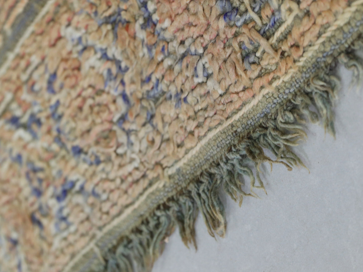 Vintage Moroccan Rug - Handwoven Wool Carpet 5x8 - C56