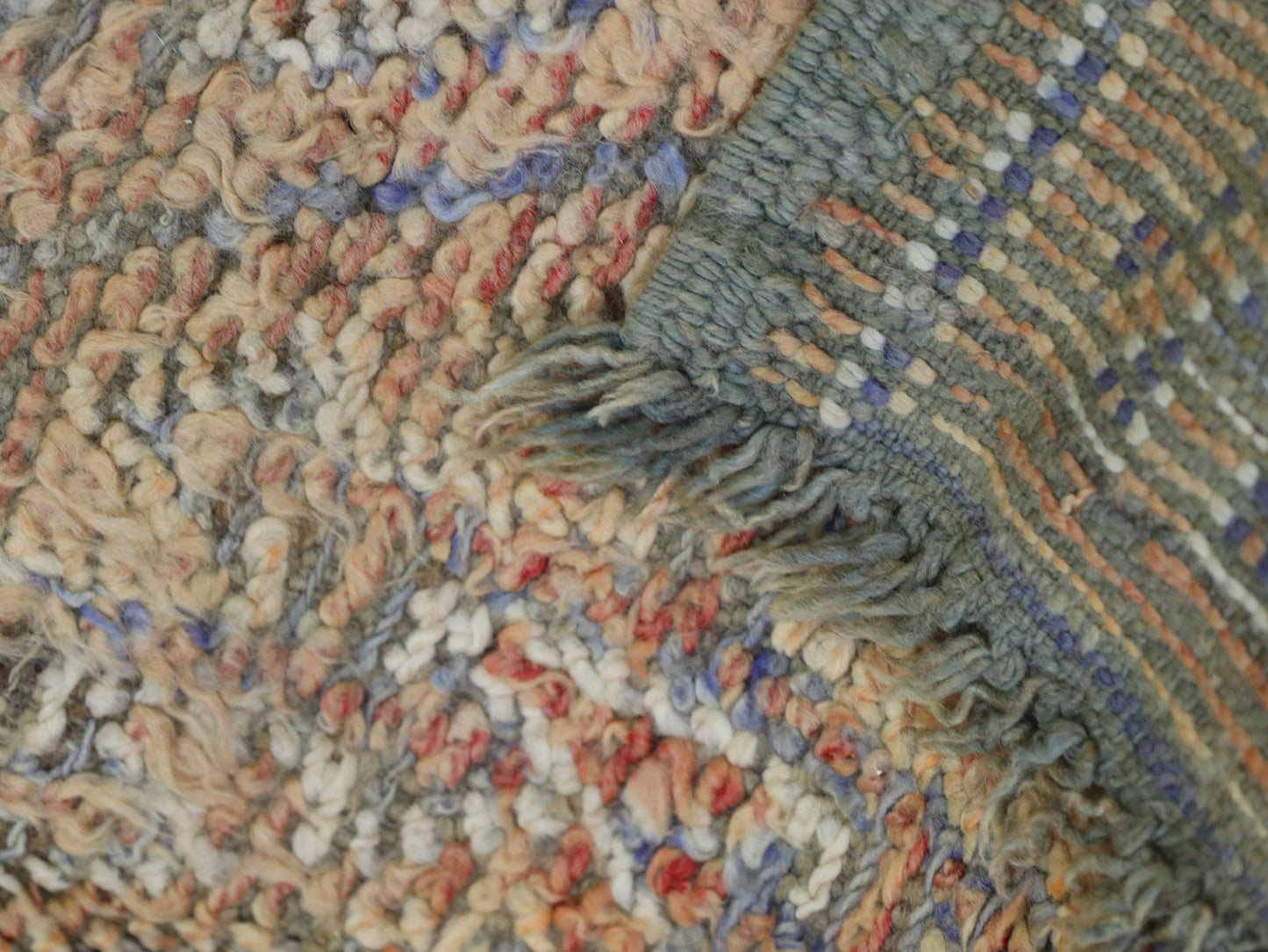 Vintage Moroccan Rug - Handwoven Wool Carpet 5x8 - C56