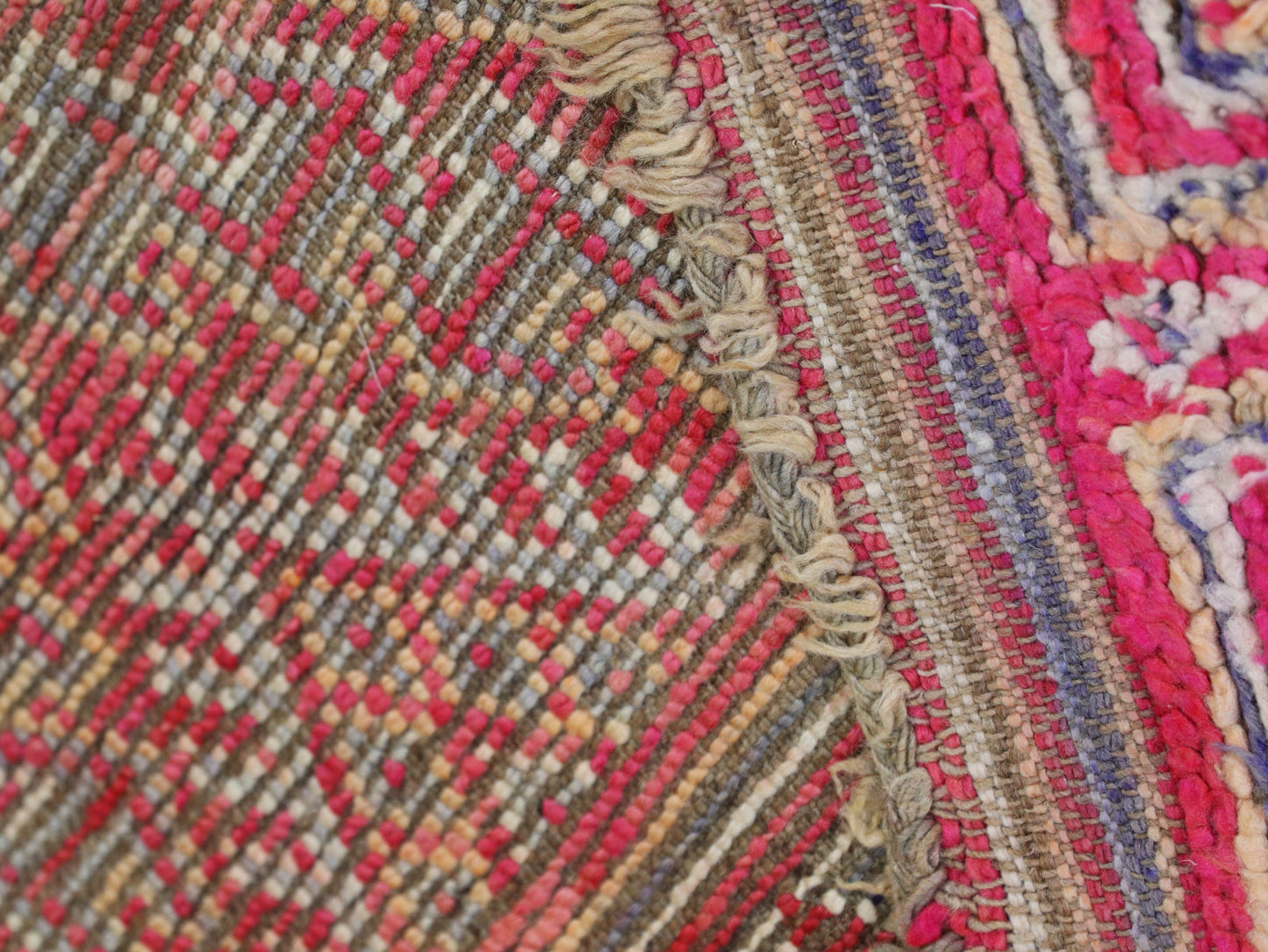 Vintage Moroccan rug ,  Wool Carpet 6x8 - C72