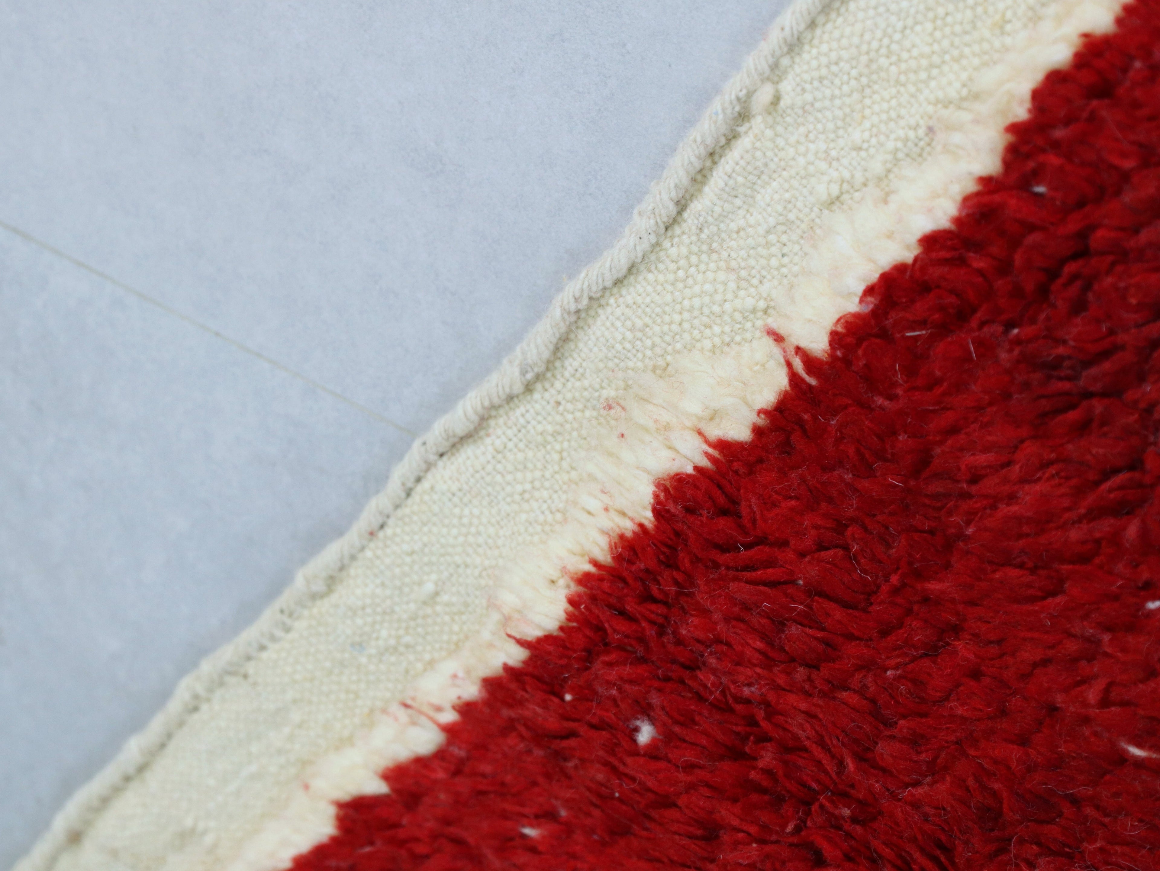 Moroccan Wool Rug 5x9 - A11