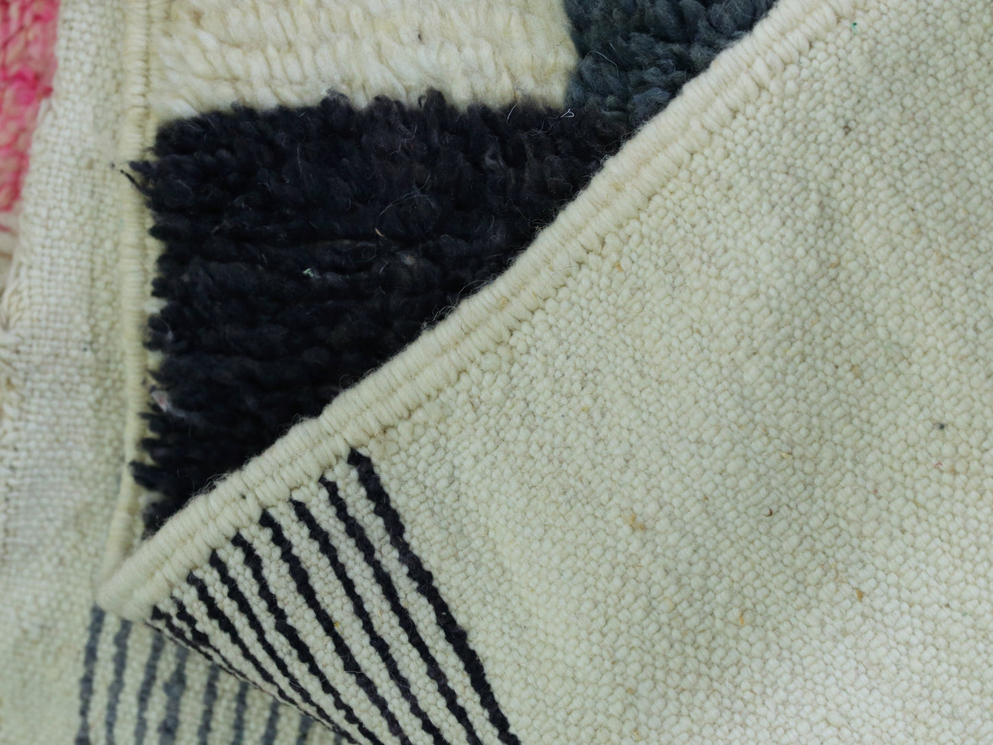 Moroccan Wool Rug 5x9 - A11