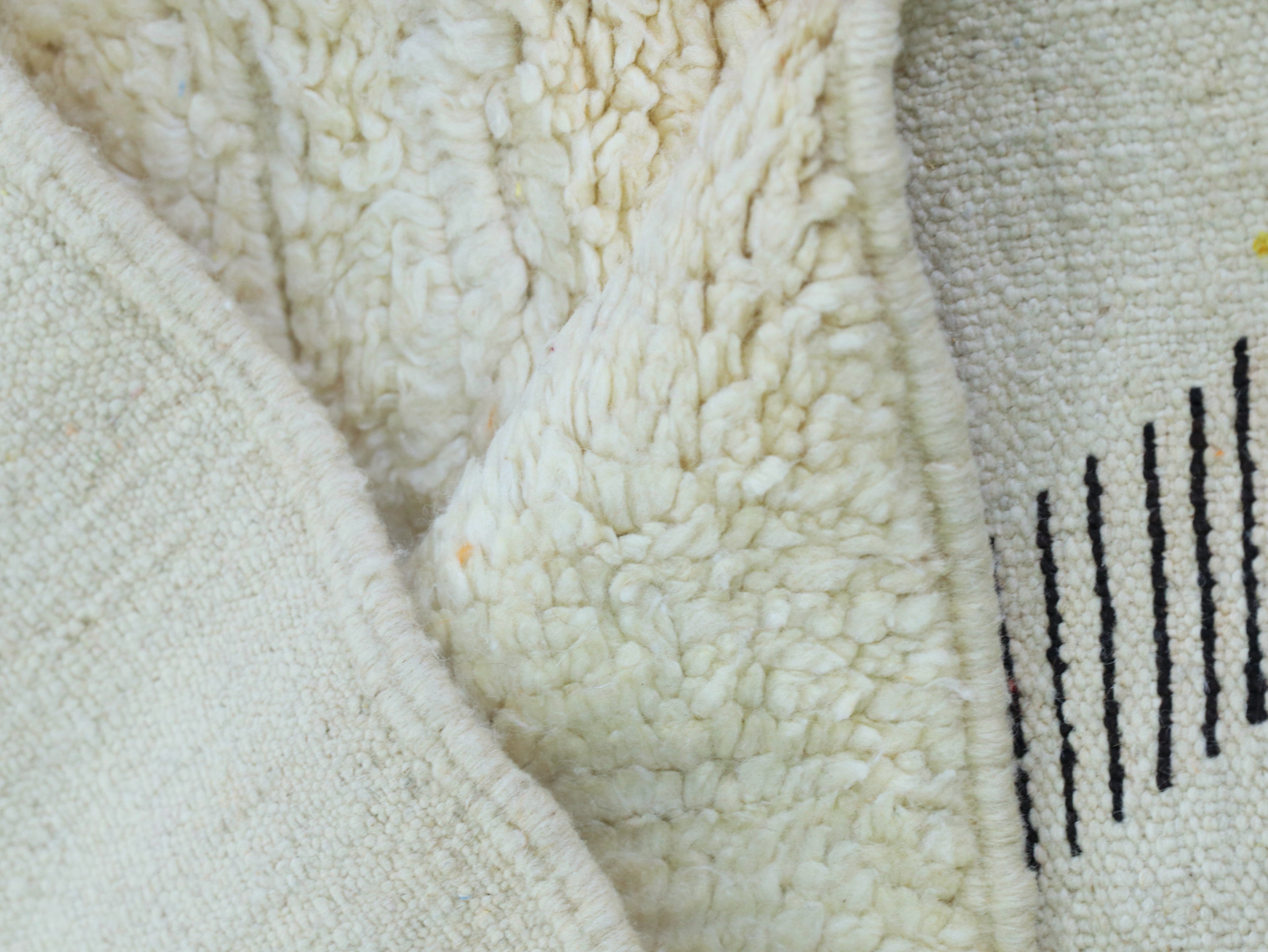 Bohemian Wool Rug 5x8 - A14