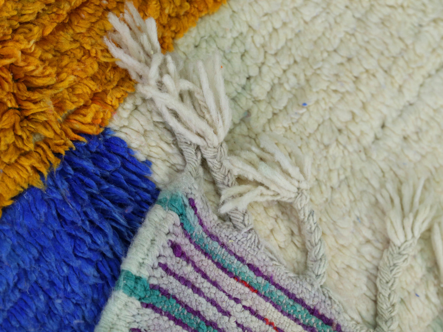 Bohemian Wool Rug 5x9 - A16