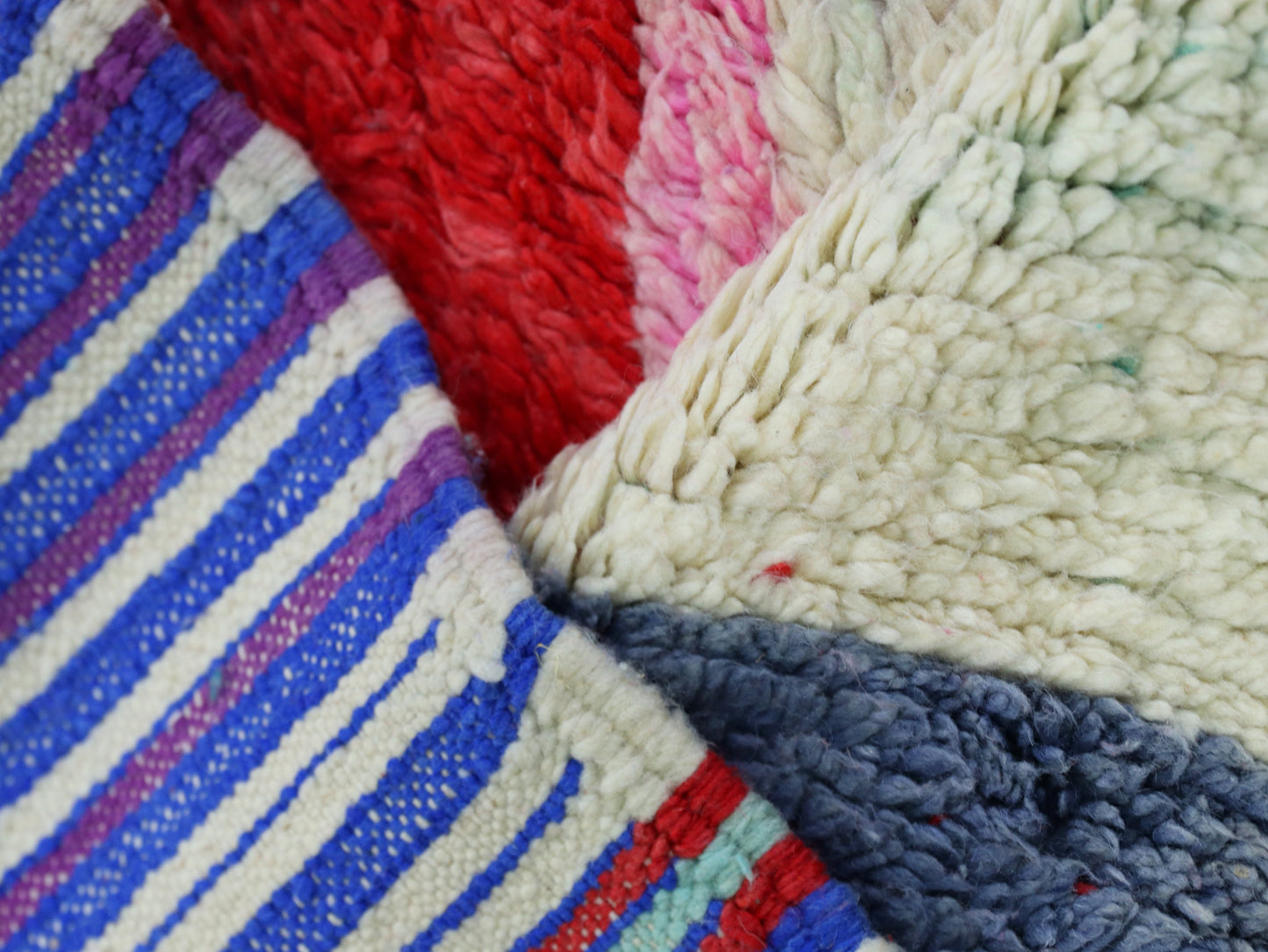 Bohemian Wool Rug 5x9 - A16