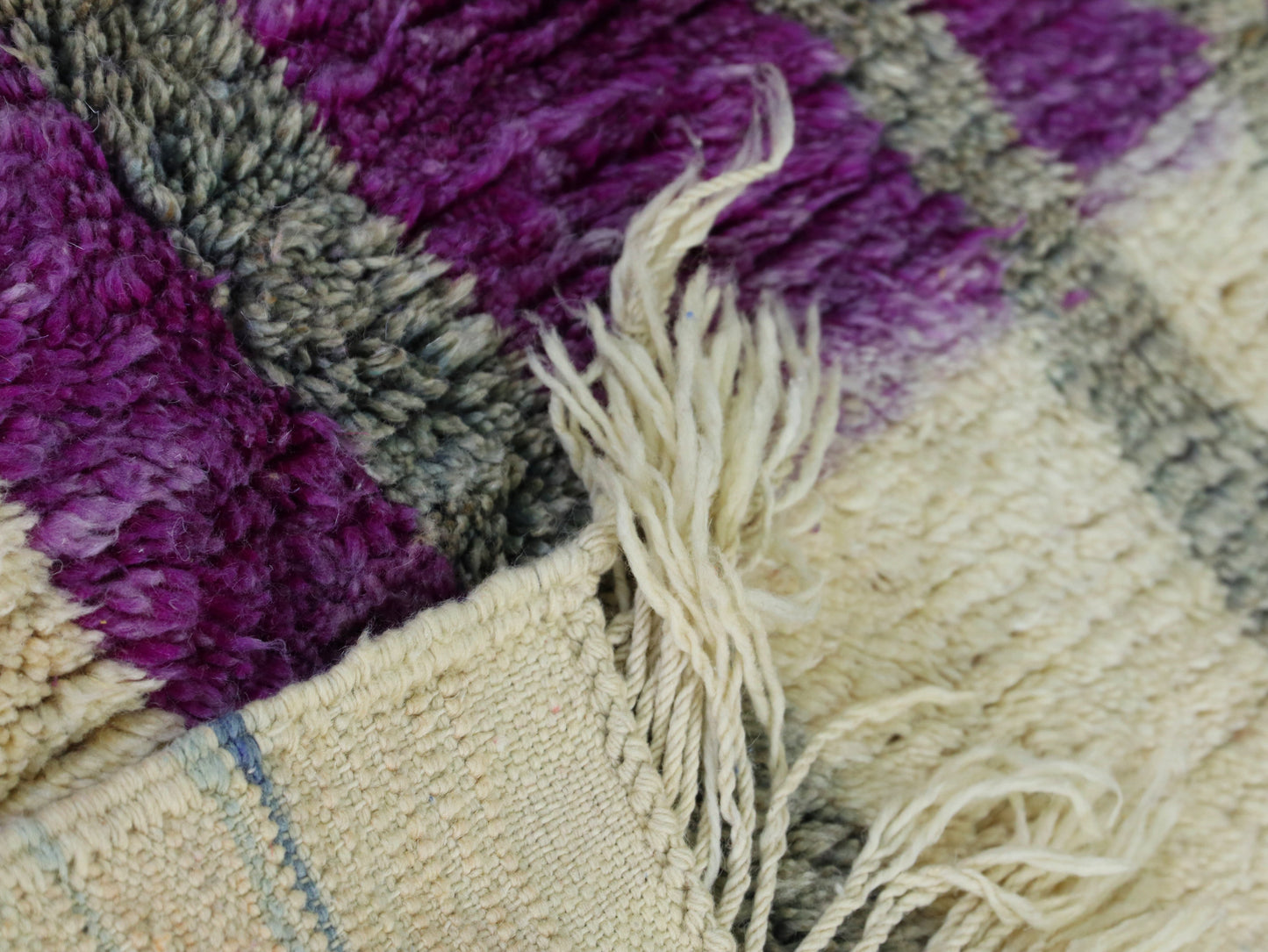 Beni ourain  moroccan rug 5x8 ft - A22
