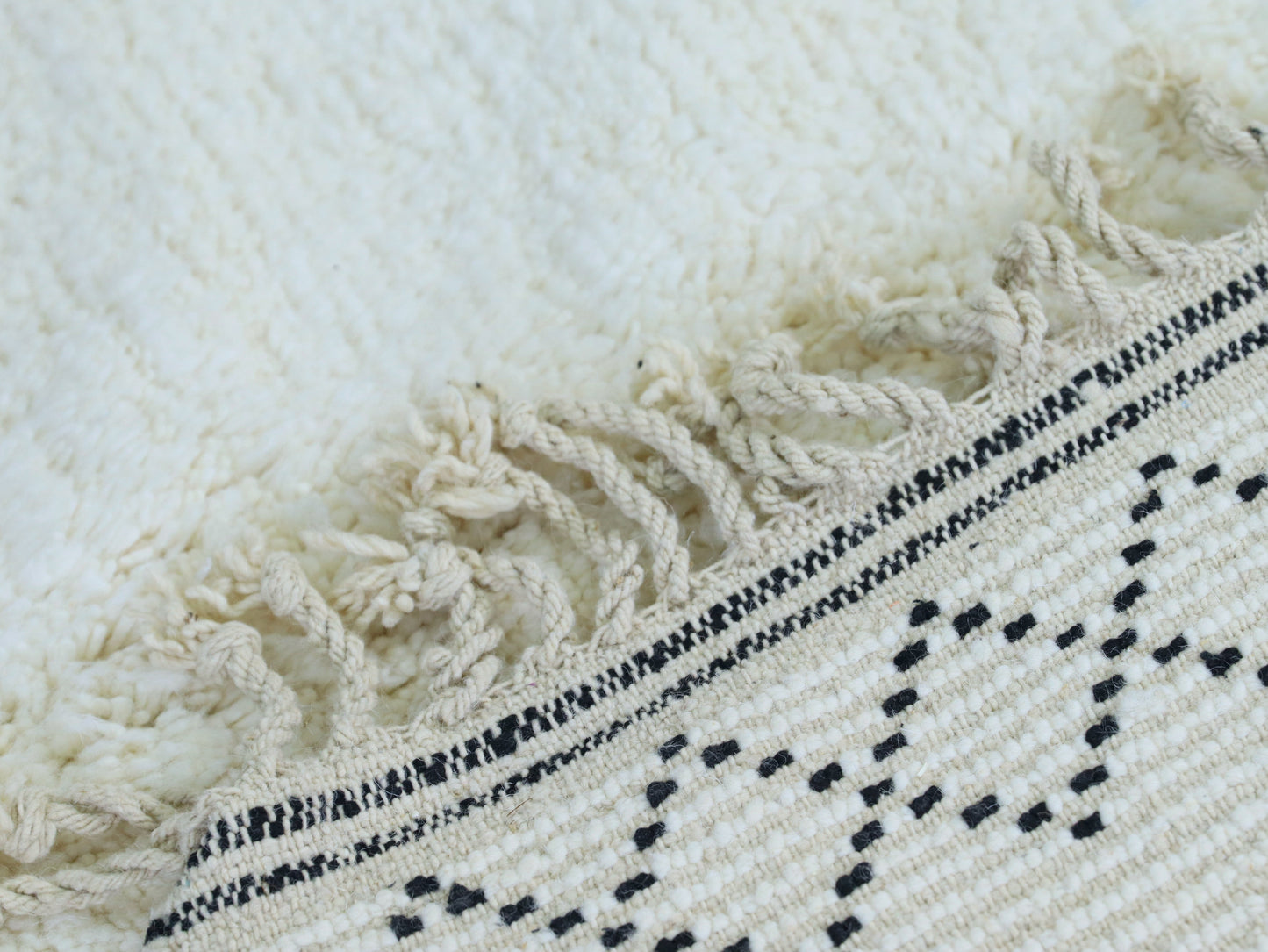 Beni ourain  moroccan rug 7x10 ft - A24