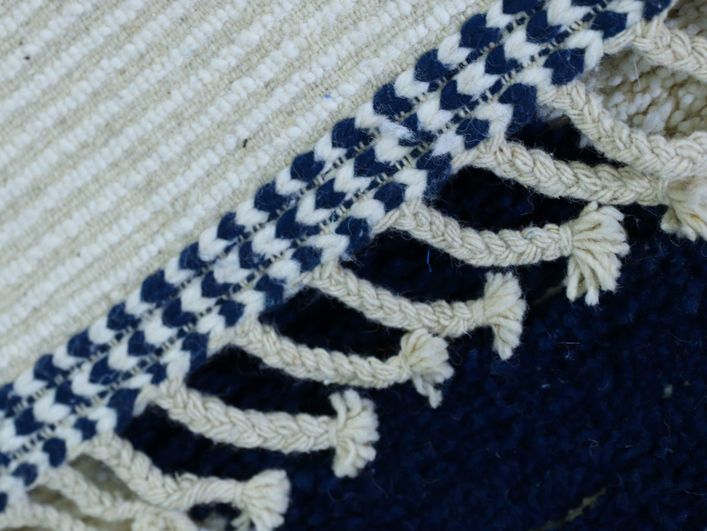 Handwoven Artisanal Moroccan Boucheroutie rug 6x9 ft - A25