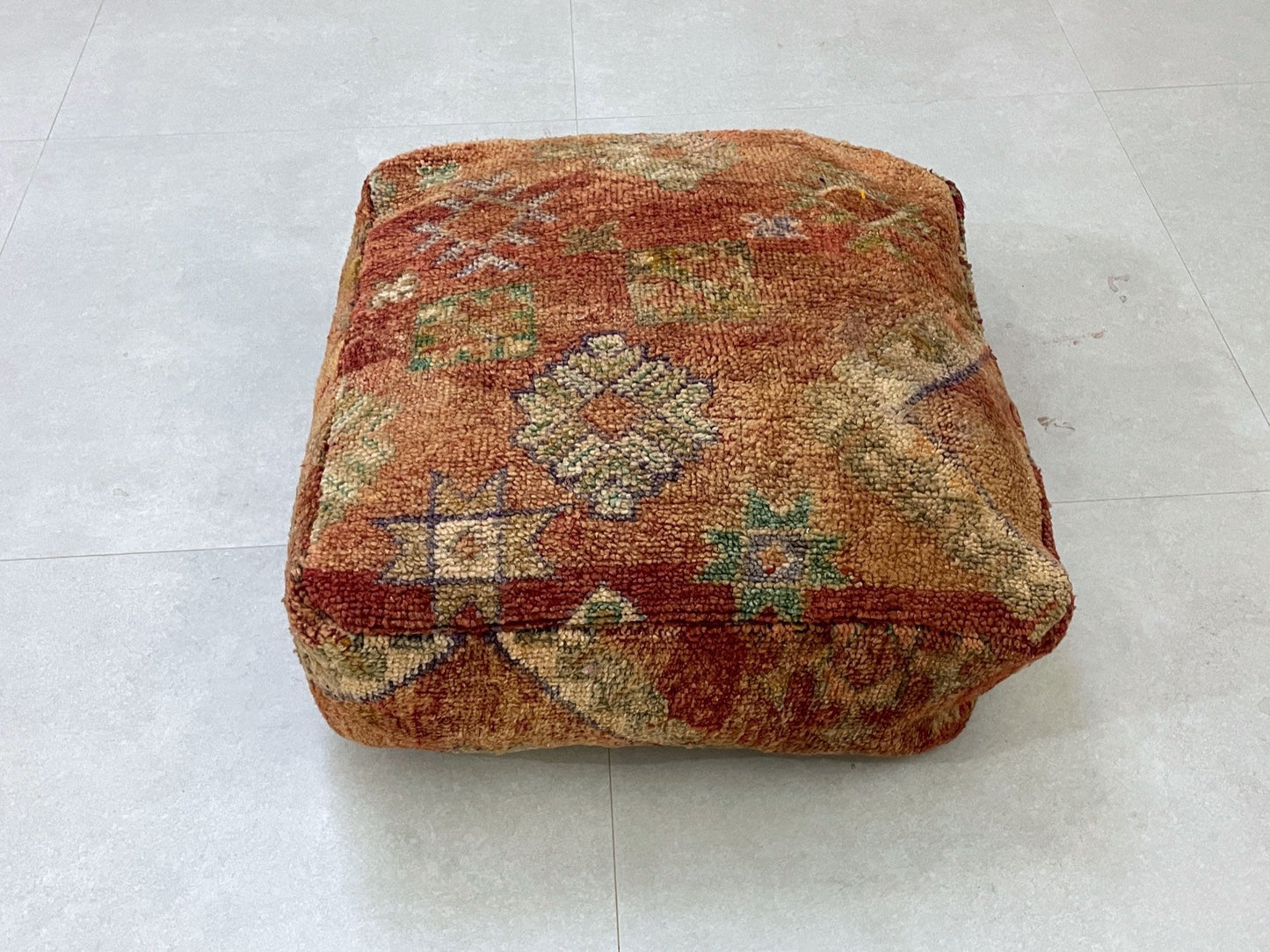 Moroccan pouf cover - P70