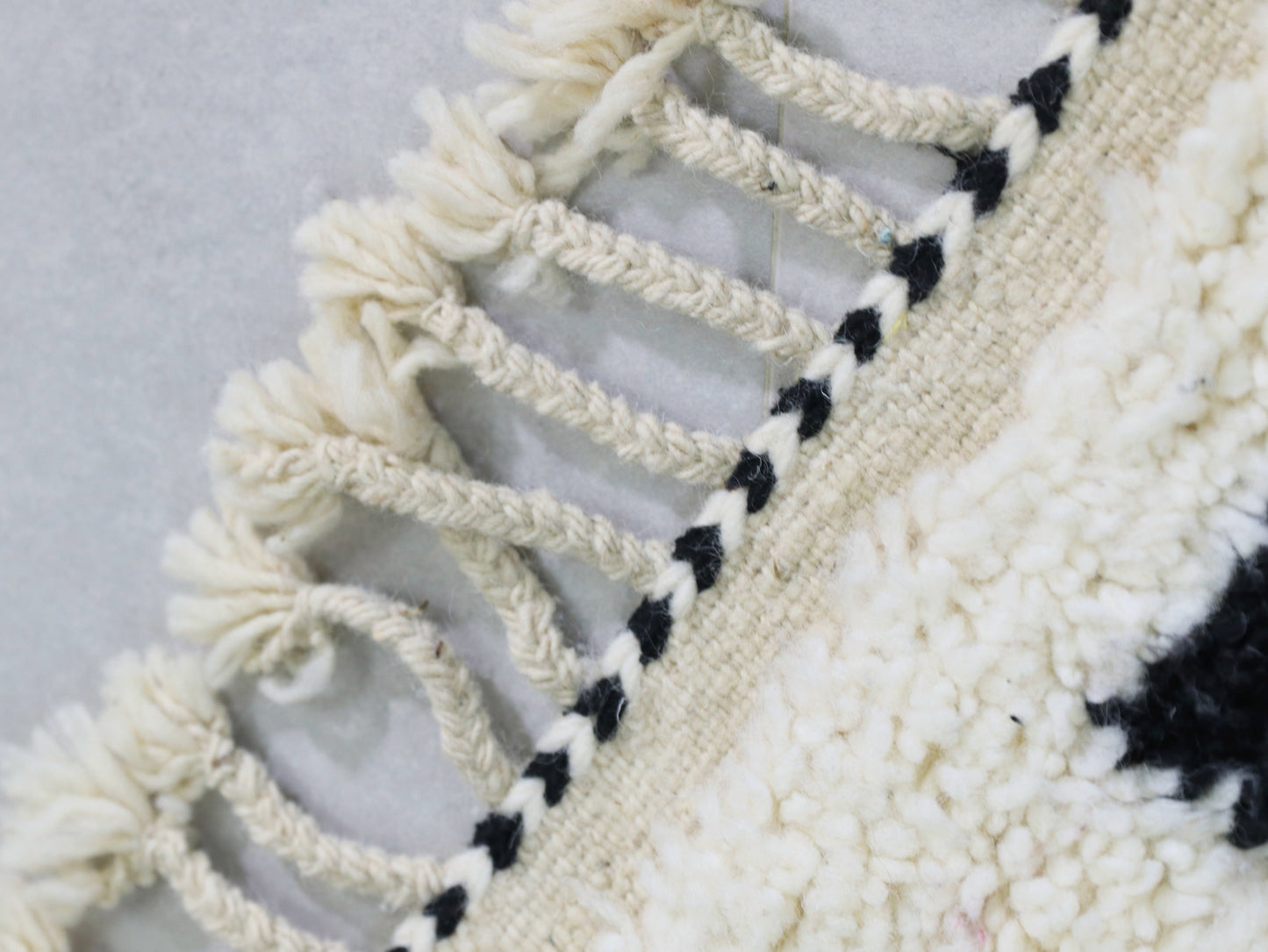 Handmade Moroccan  Rug 5x8 - A67